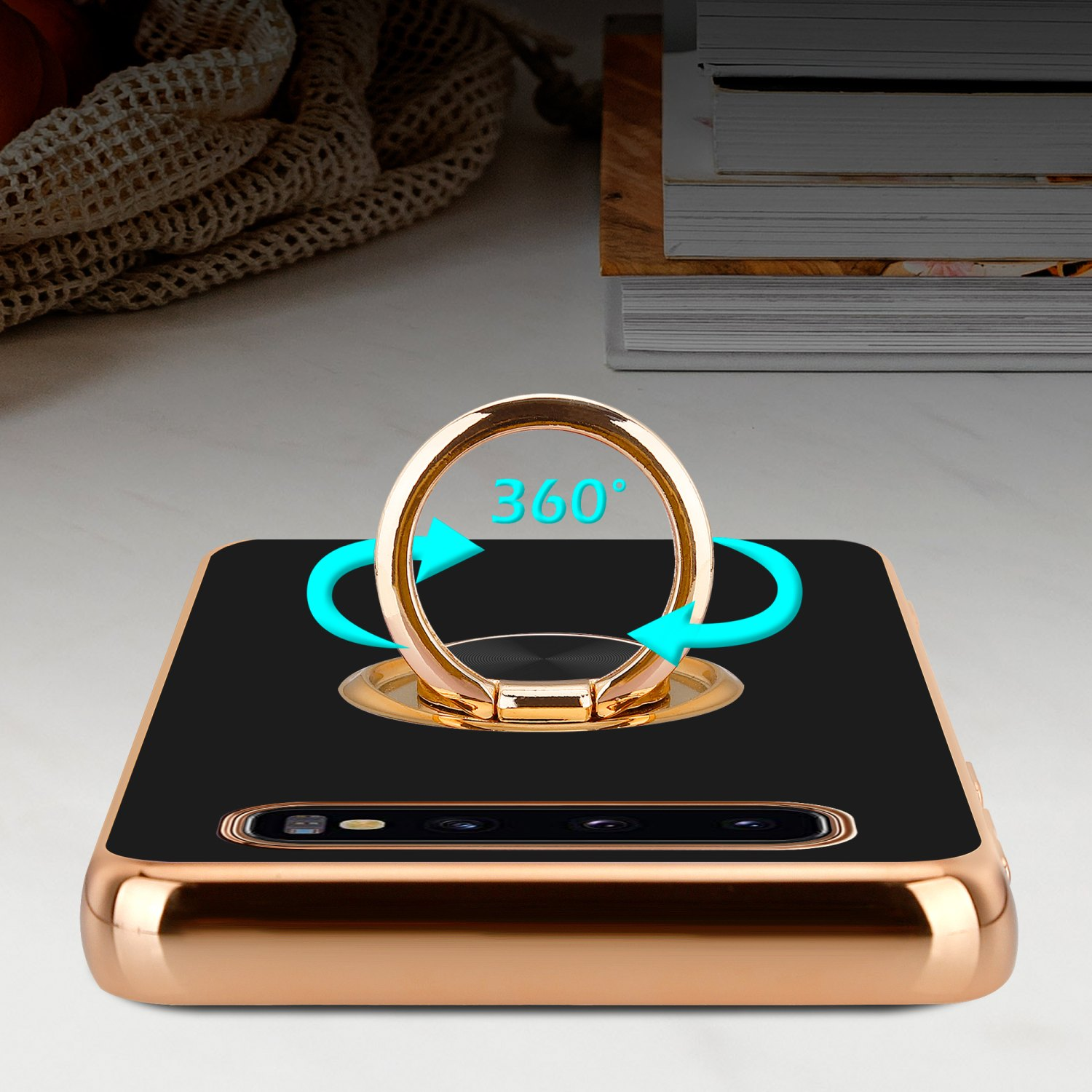 Una custodia per telefono con anello rotante a 360 gradi. Lo sfondo è una superficie bianca.