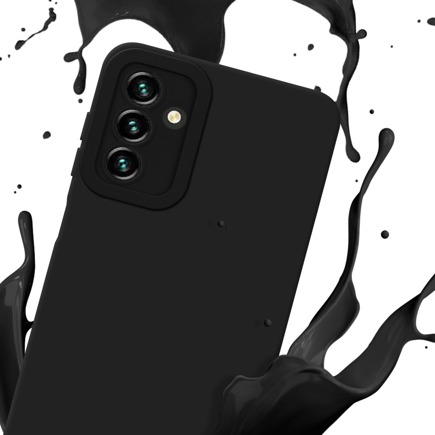 Custodia per telefono nera con schizzo di vernice. Etichetta Pro Camera. Sfondo bianco.