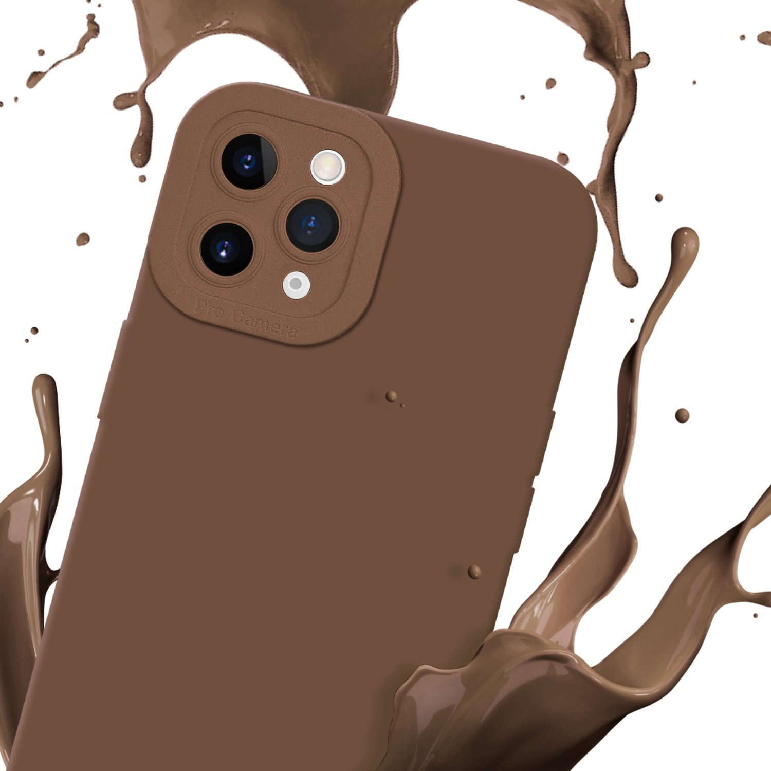 Custodia per telefono marrone con protezione della fotocamera. Schizzi di cioccolato intorno al telefono.