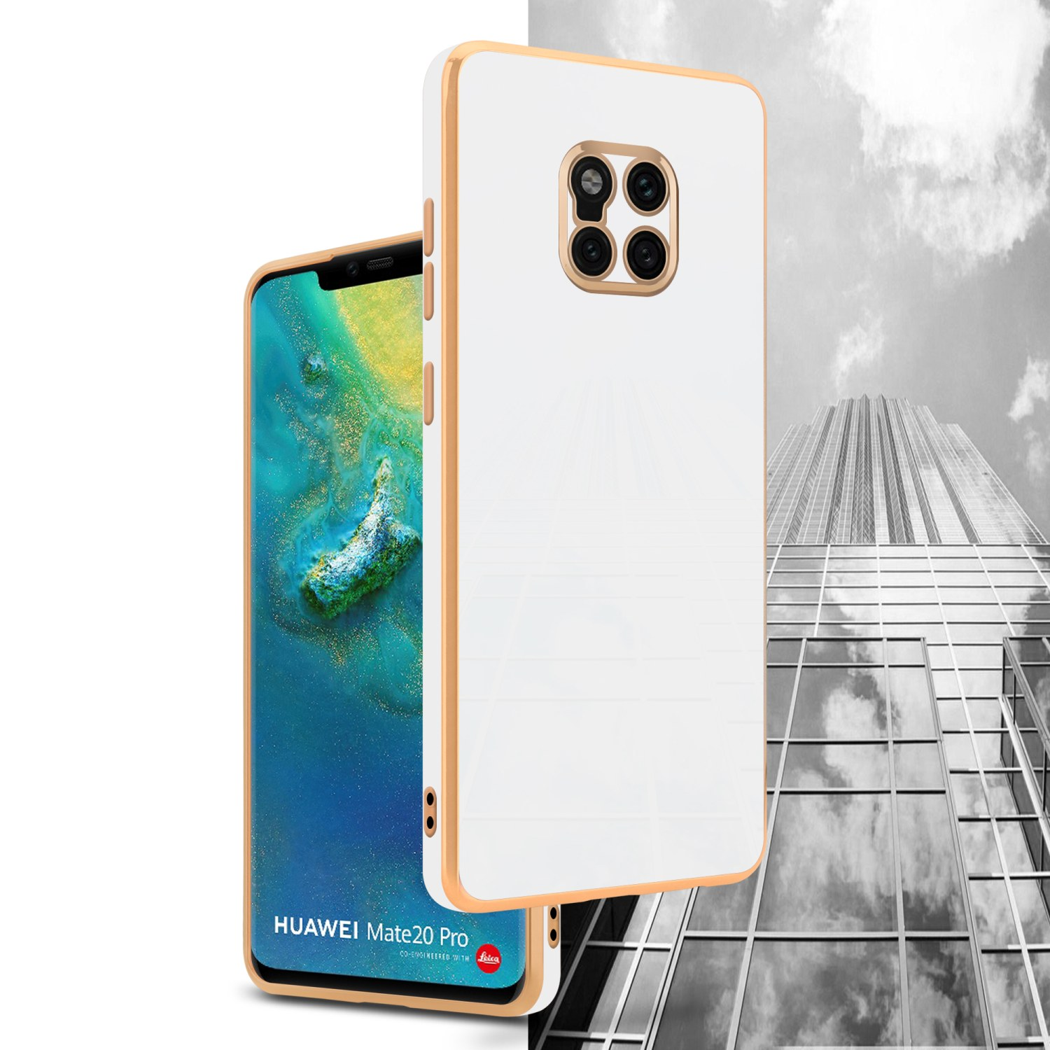 Eine weiß-goldene Handyhülle neben einem Telefon, ein Gebäude im Hintergrund.