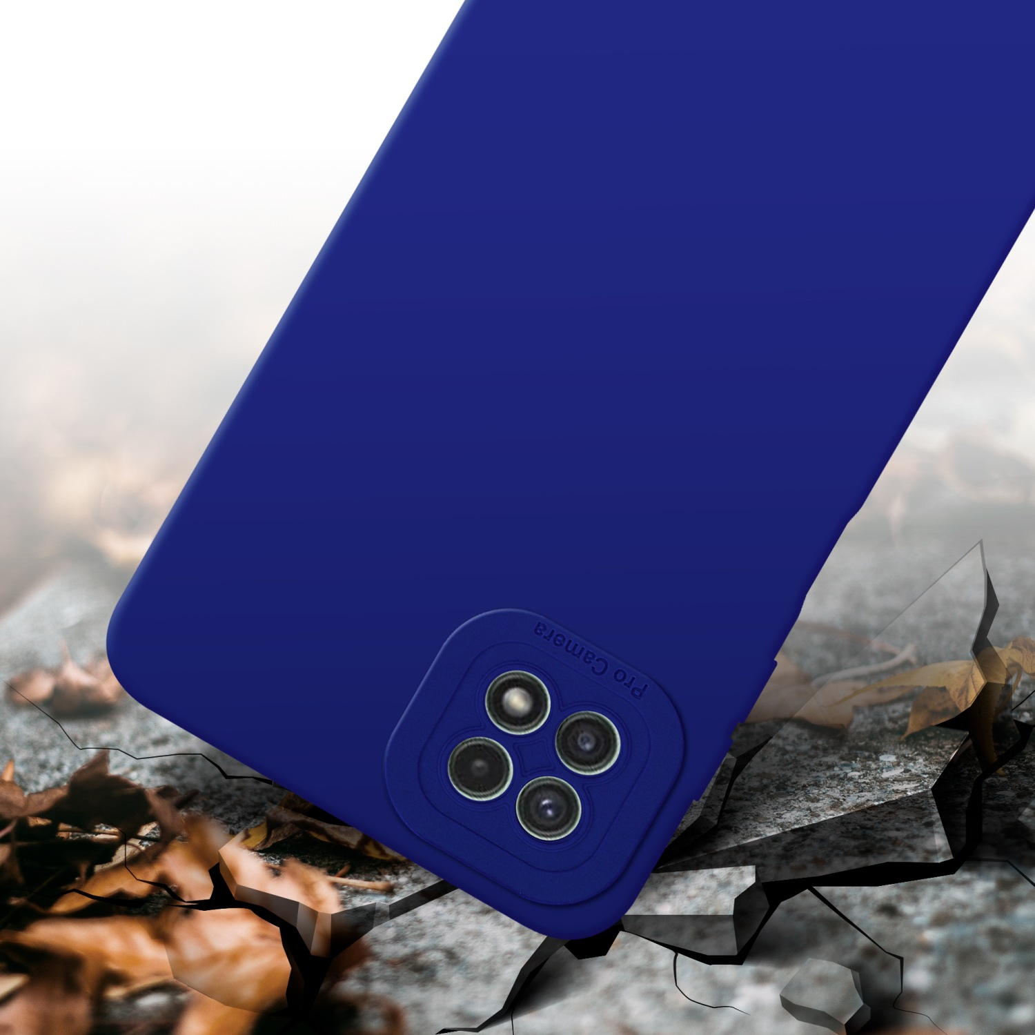 Una custodia per telefono blu su una superficie incrinata.