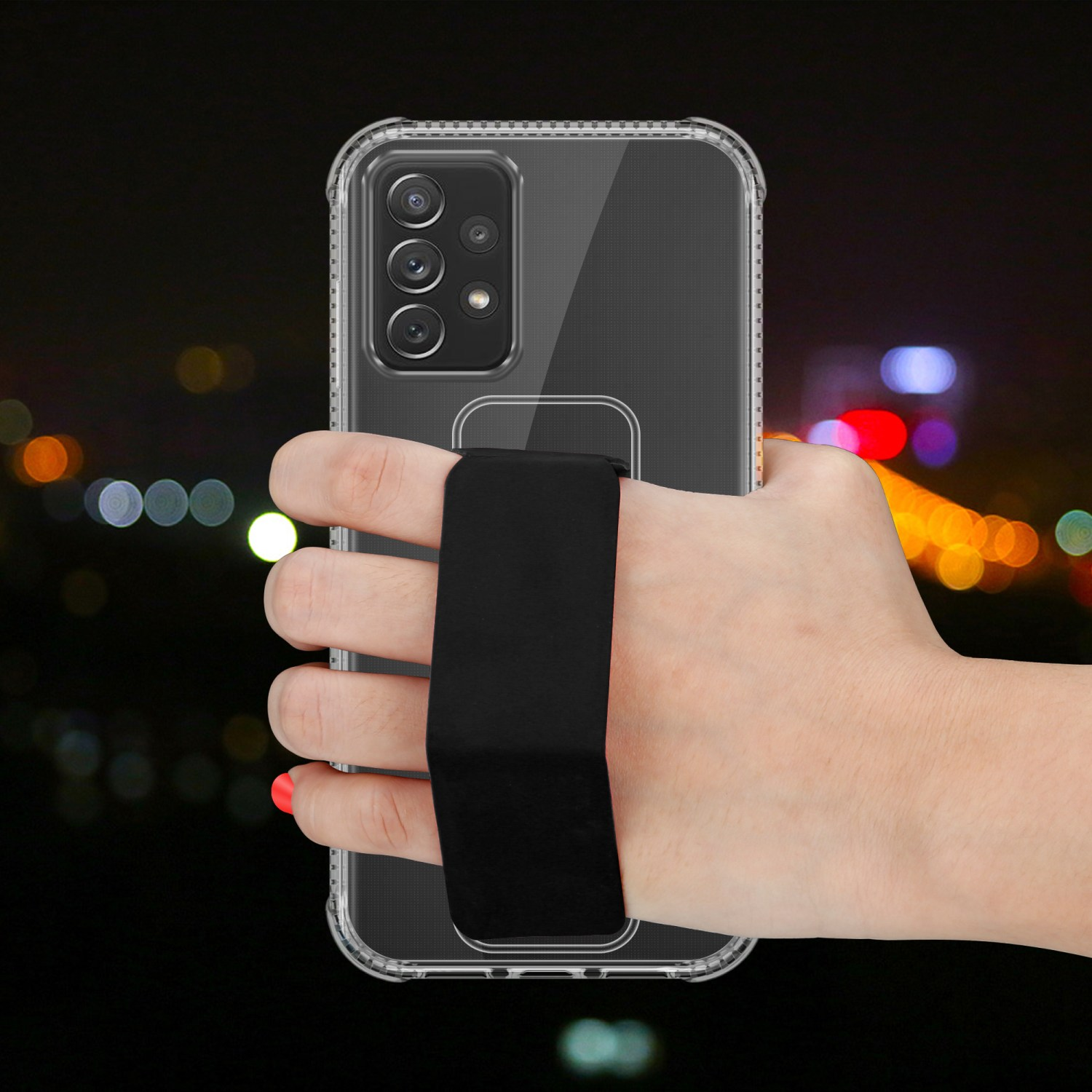 Eine Hand, die ein Telefon in einer durchsichtigen Hülle hält. Ein schwarzer Gurt ist an der Hülle befestigt.