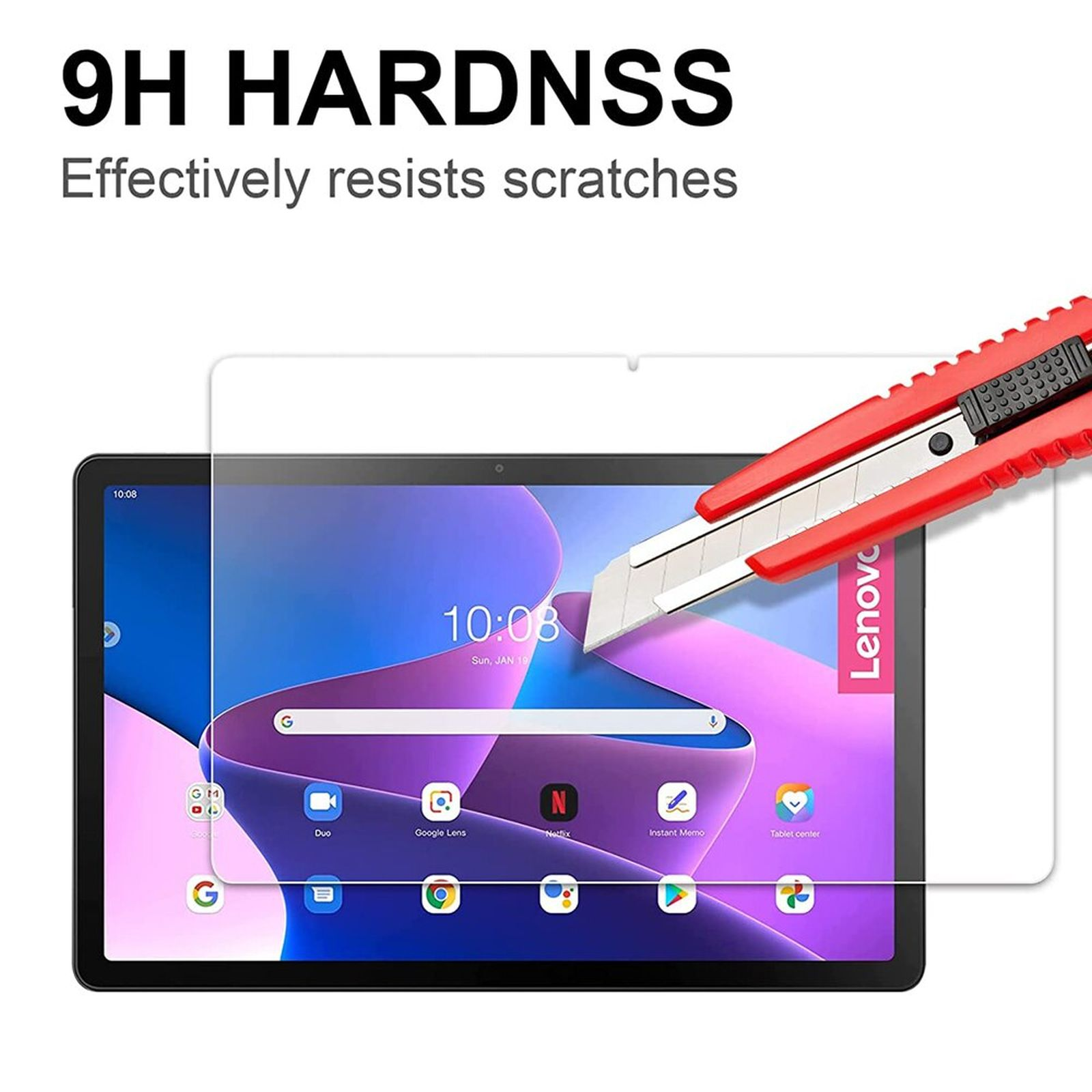 Tabletschutzfolie wird mit einem Teppichmesser geschnitten. Das Tablet zeigt einen Startbildschirm mit Apps.