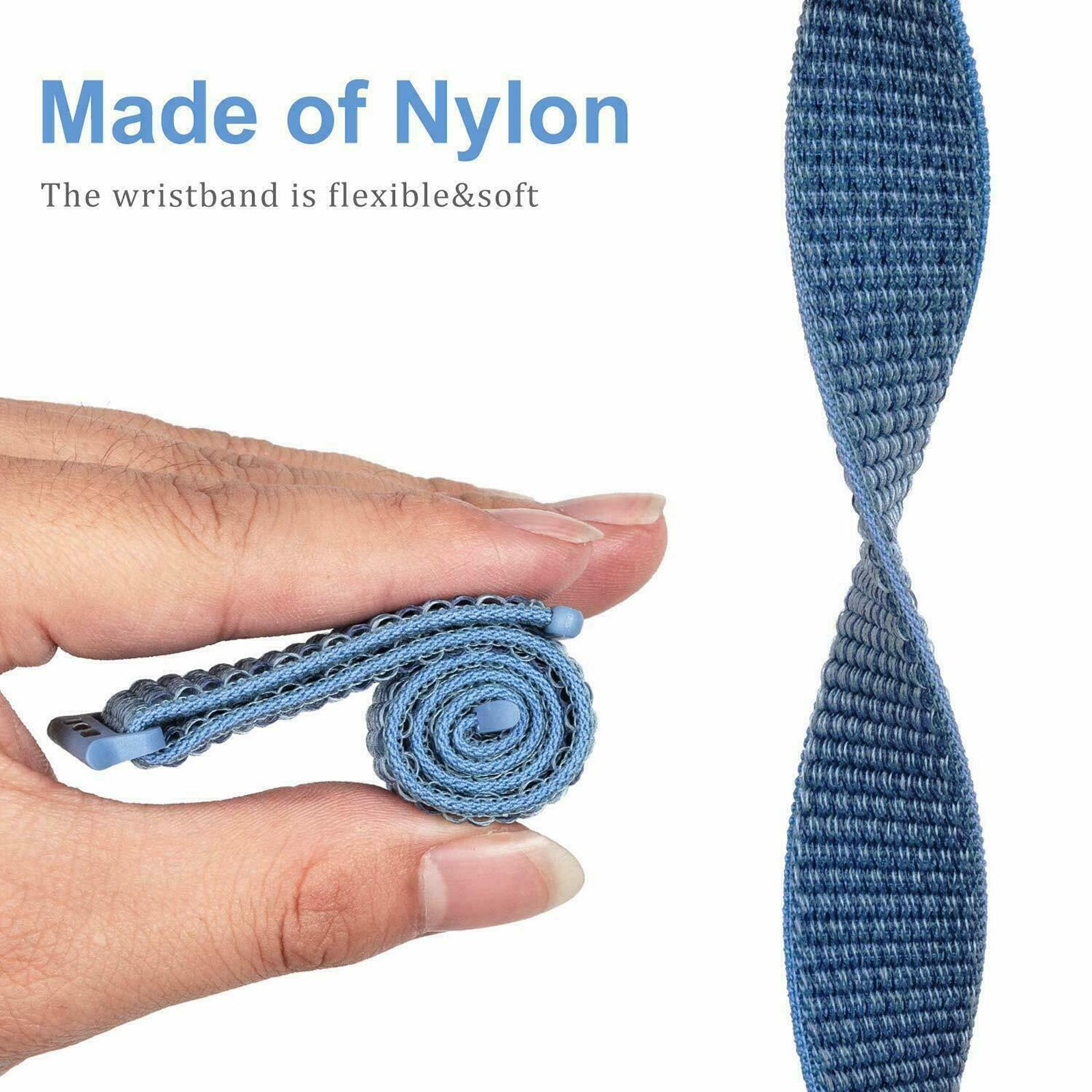 Una mano sostiene una correa de reloj de nailon azul enrollada, con una sección separada a la derecha.