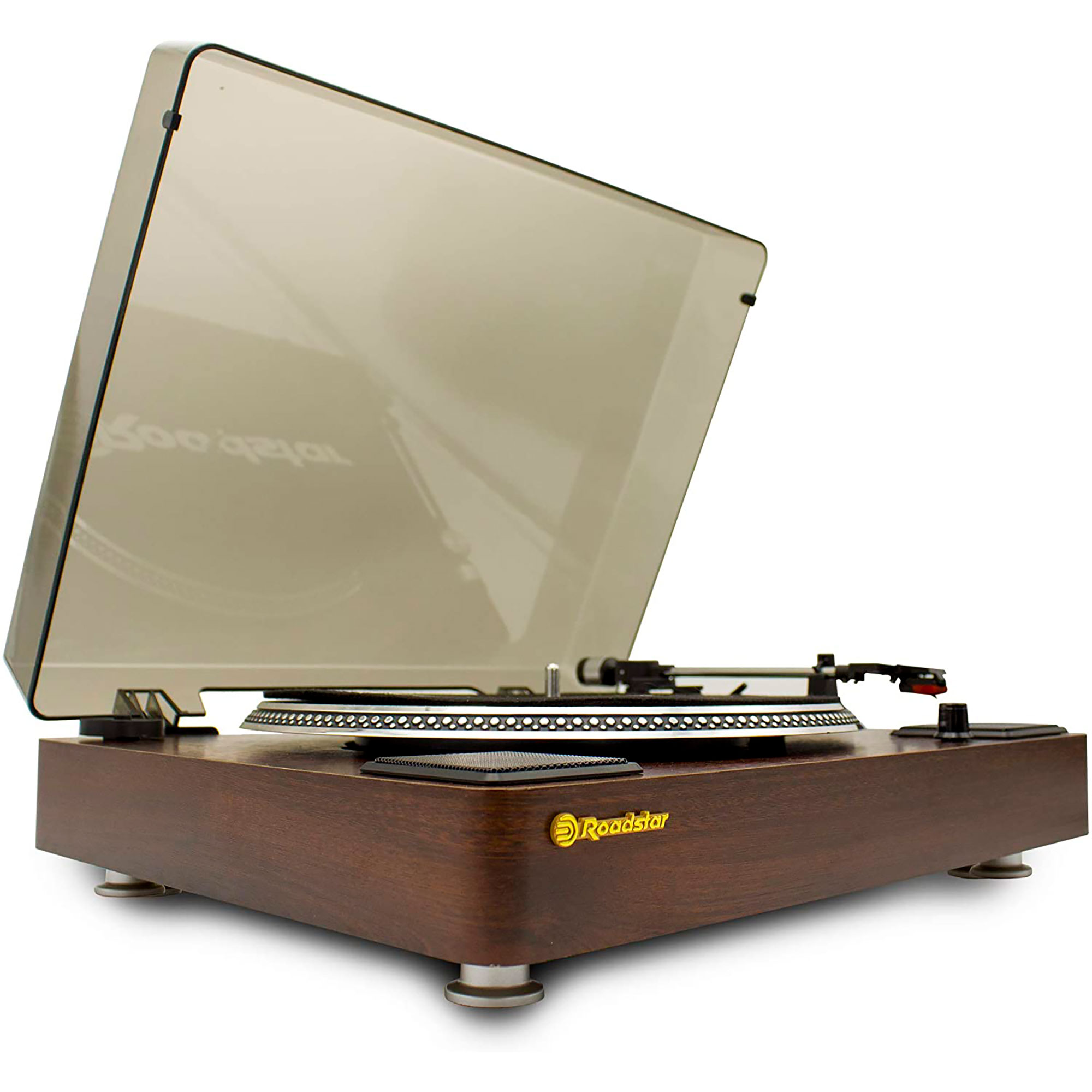 Un tocadiscos de madera con tapa transparente sobre fondo blanco. Visible el logo Roadstar.