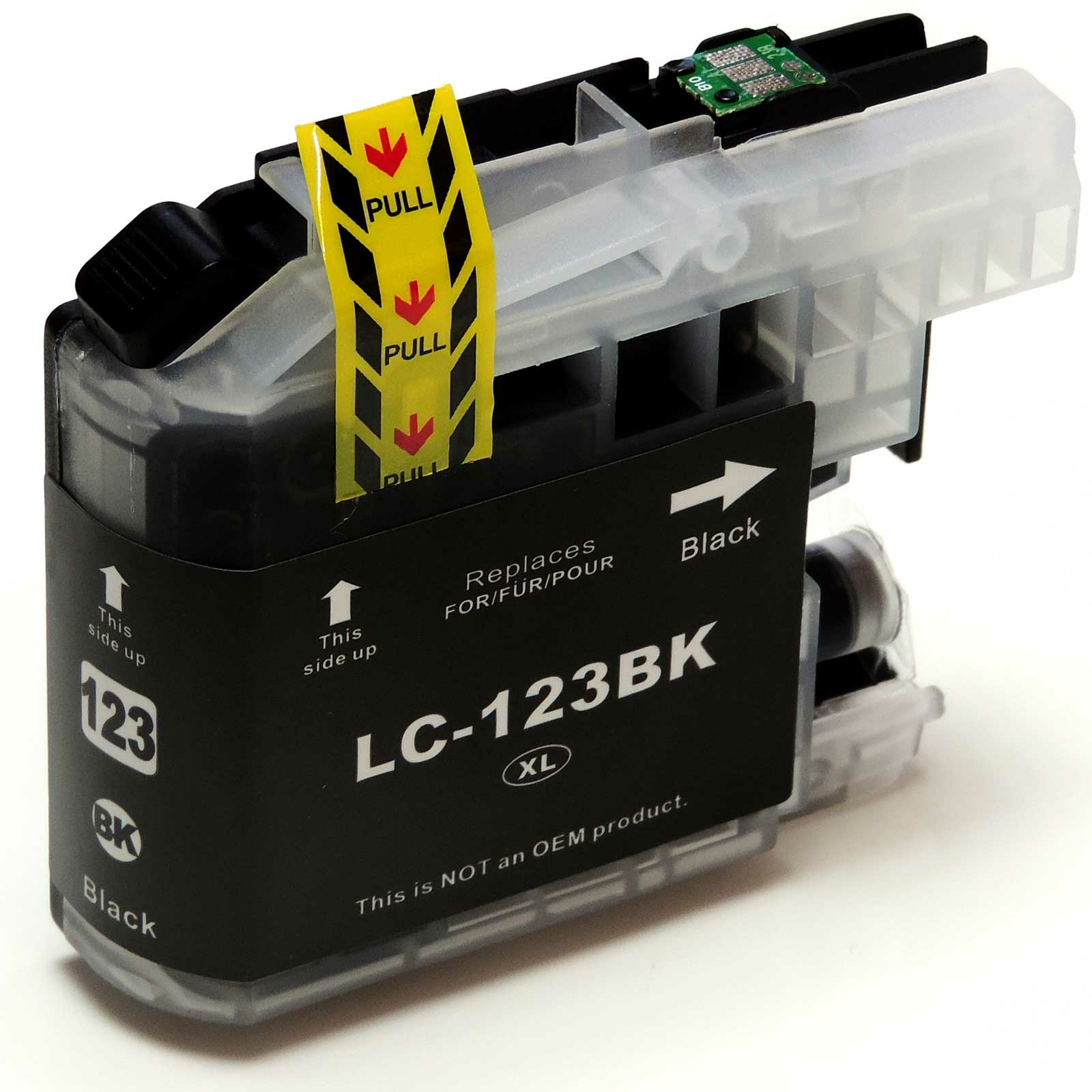 Eine schwarze Tintenpatrone mit Zuglasche. Der Text 'LC-123BK' steht darauf.