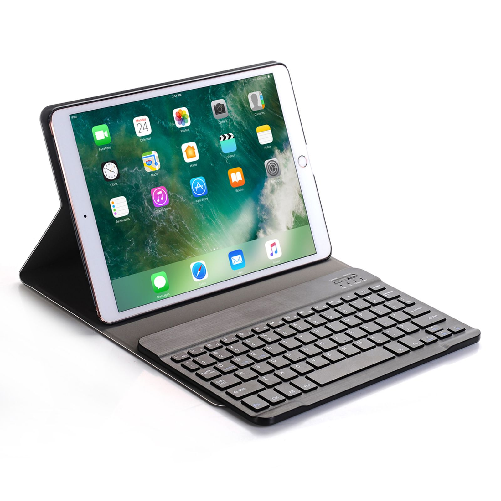 Ein iPad mit Tastaturhülle, das App-Symbole auf dem Bildschirm anzeigt, vor weißem Hintergrund.