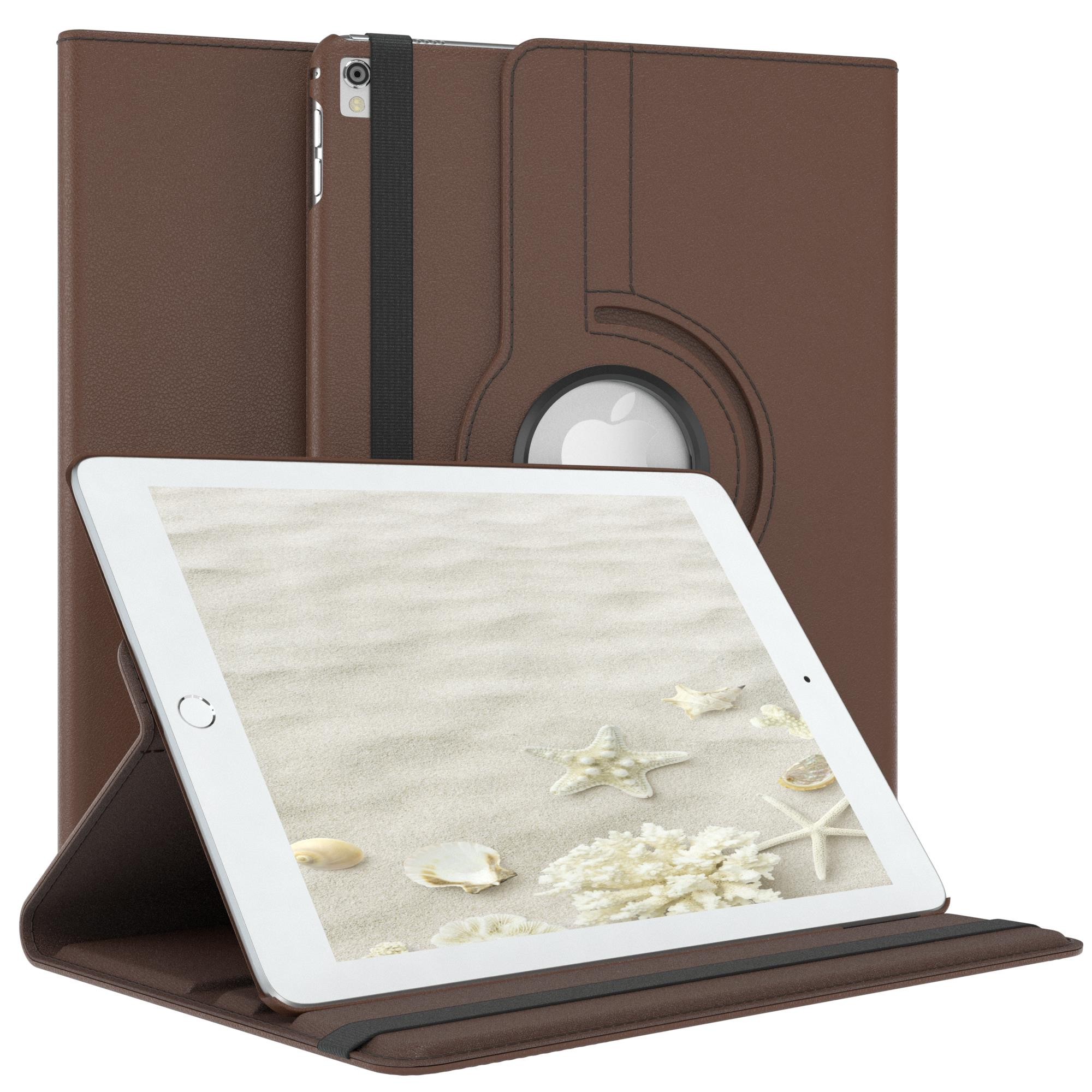 Eine braune Tablethülle mit einem weißen Tablet, das eine Strandszene mit Seesternen zeigt.