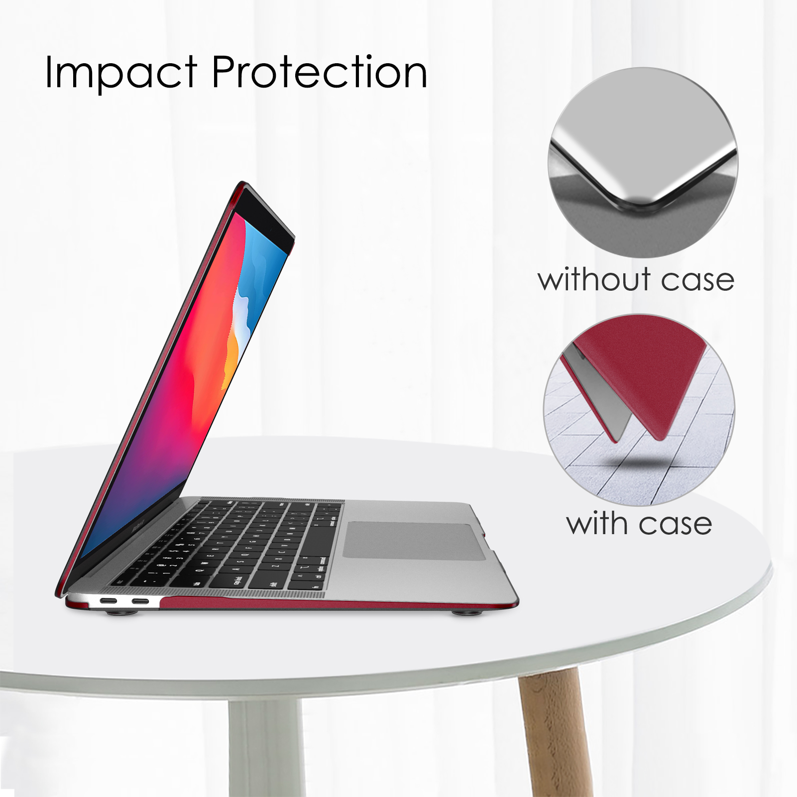 Ein Laptop in einer roten Hülle auf einem weißen Tisch. Die Hülle ist offen und zeigt den Laptop.