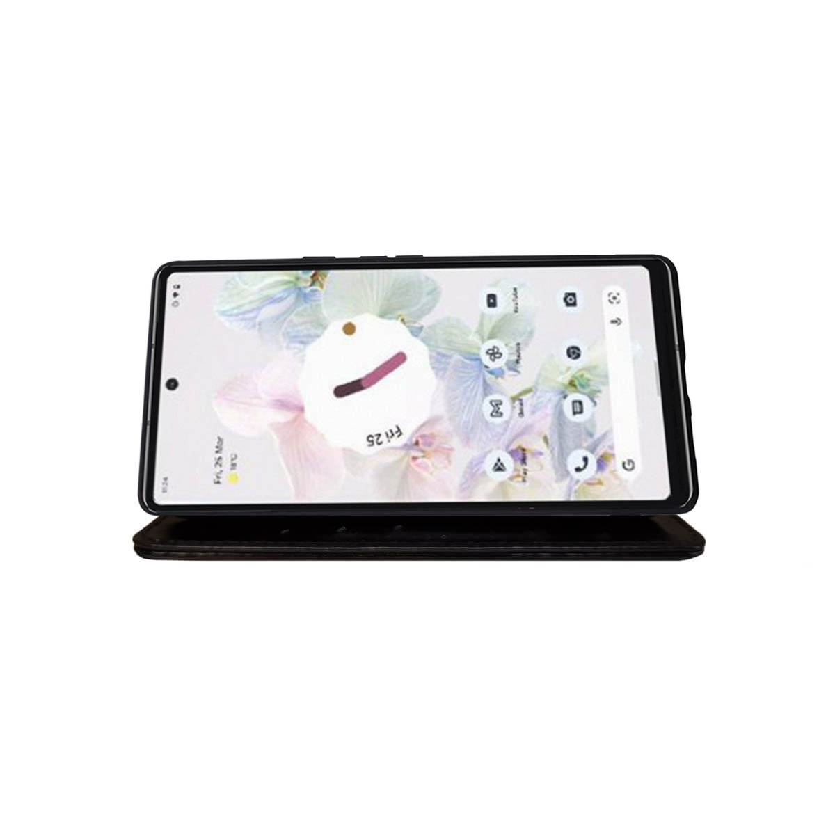 Tablet mit Benutzeroberfläche im schwarzen Case, aufgestellt.
