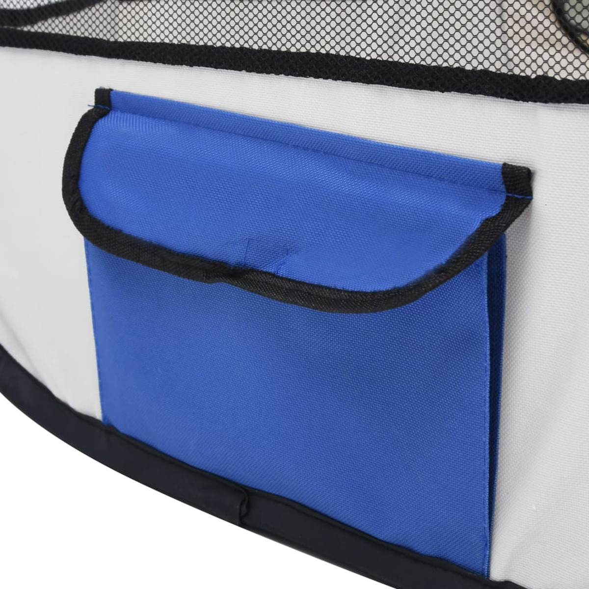 Blaue und weiße Haustierträger-Tasche mit schwarzem Besatz. Mesh-Oberteil sichtbar.