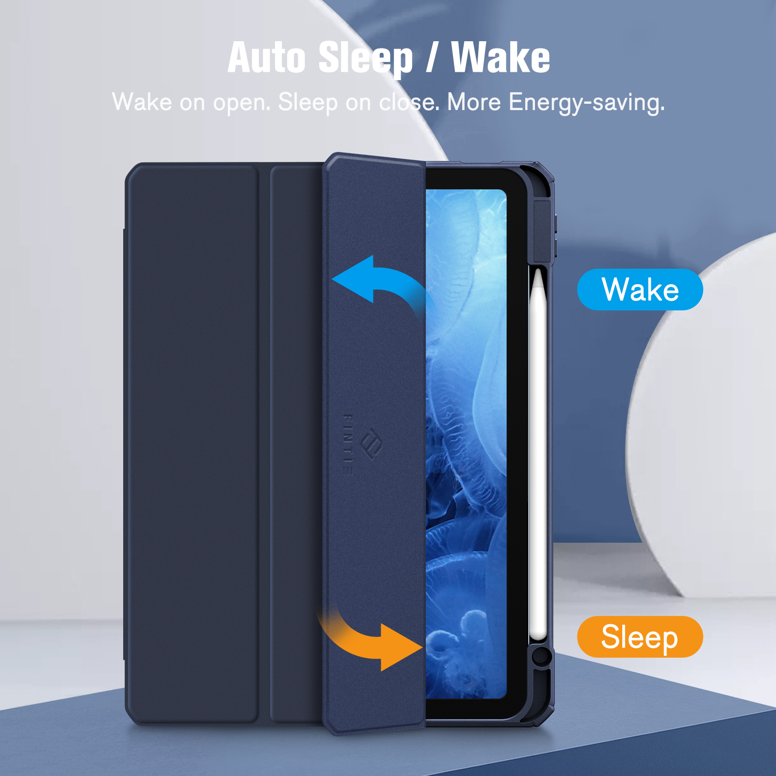 Eine blaue Tablethülle, geöffnet, um das Tablet zu zeigen, mit einem weißen Stift.
