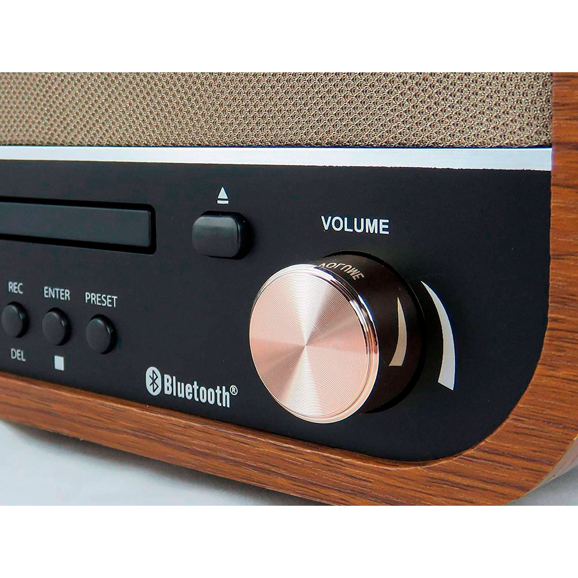 Nahaufnahme eines Radios mit einem Lautstärkeregler und Knöpfen.