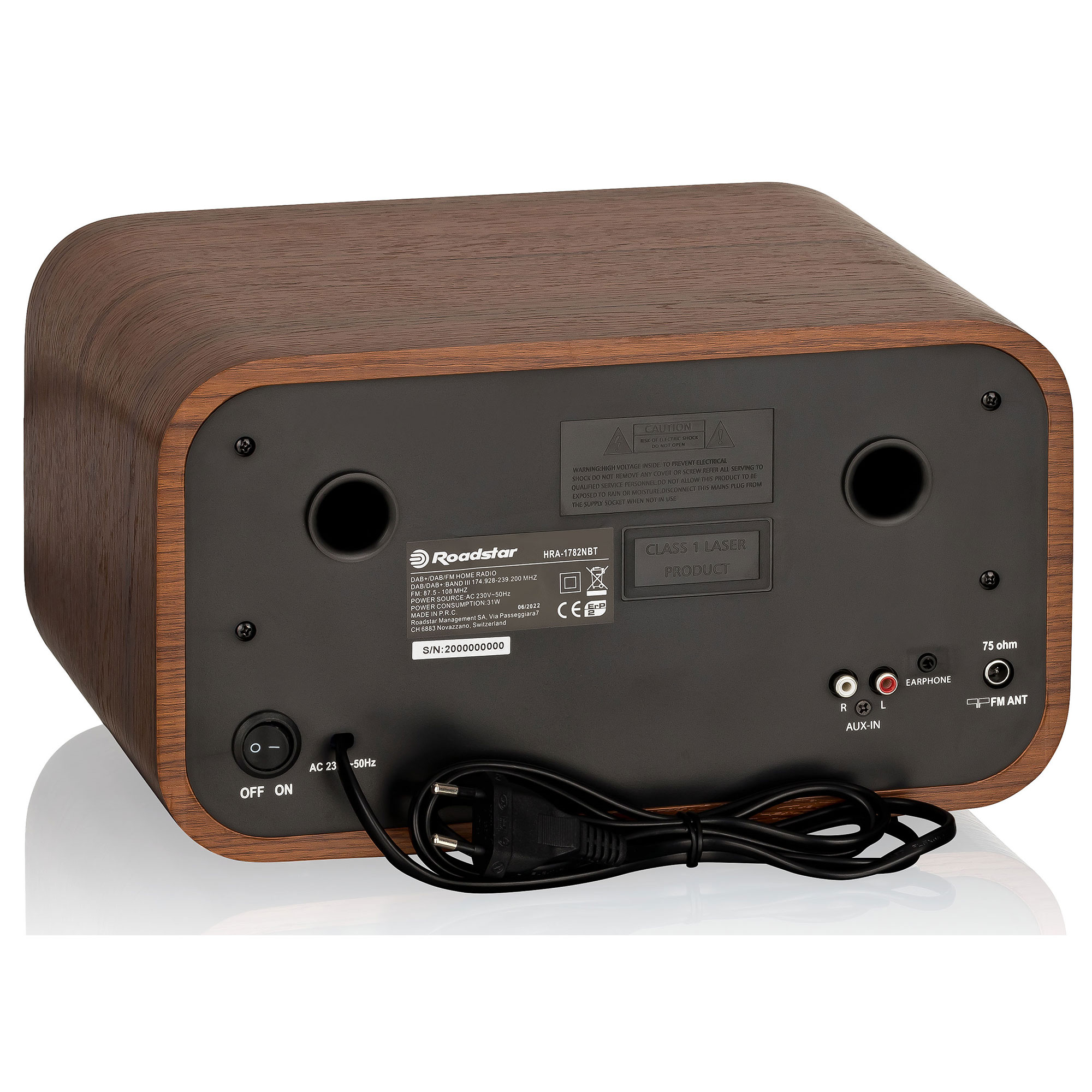 Die Rückseite eines Holzradios mit mehreren Anschlüssen, einem Netzkabel und der Aus-Taste.