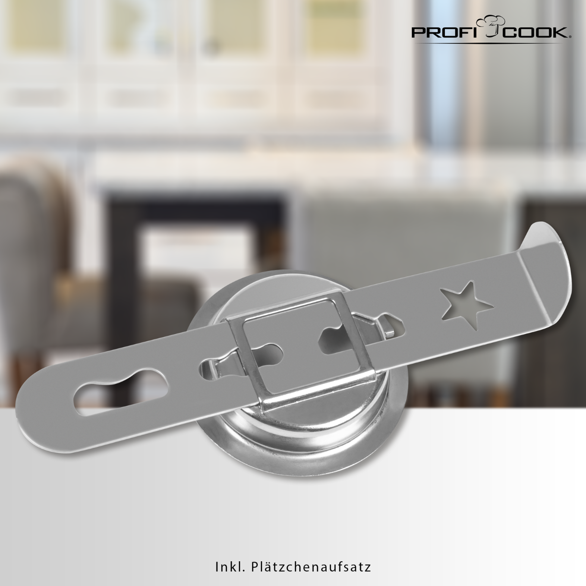 Srebrna wykrawaczka do ciastek z gwiazdką i otworem, ustawiona na srebrnej powierzchni.