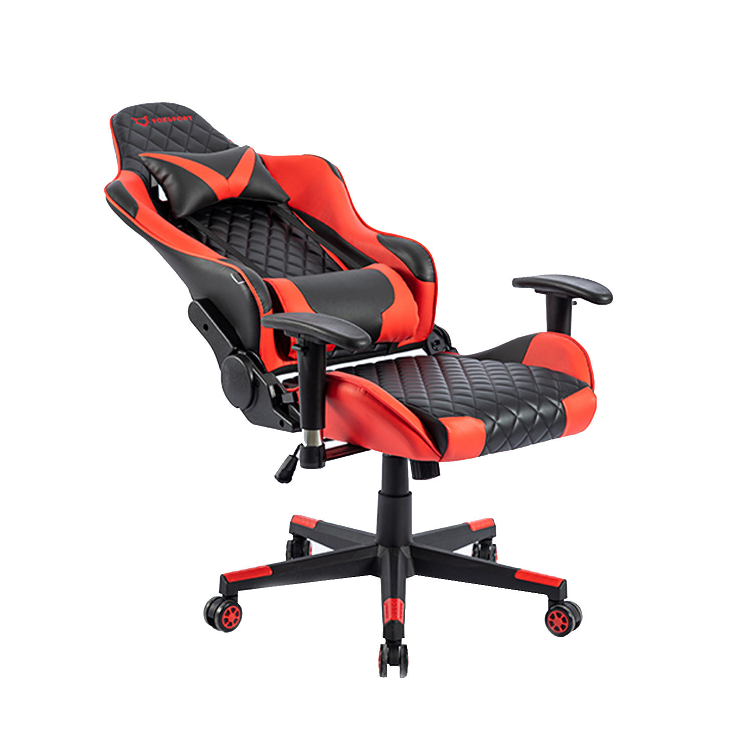 Roter und schwarzer Gaming-Stuhl mit Kopfstütze, schwarzen Armlehnen und rotem Gestell mit Rädern.