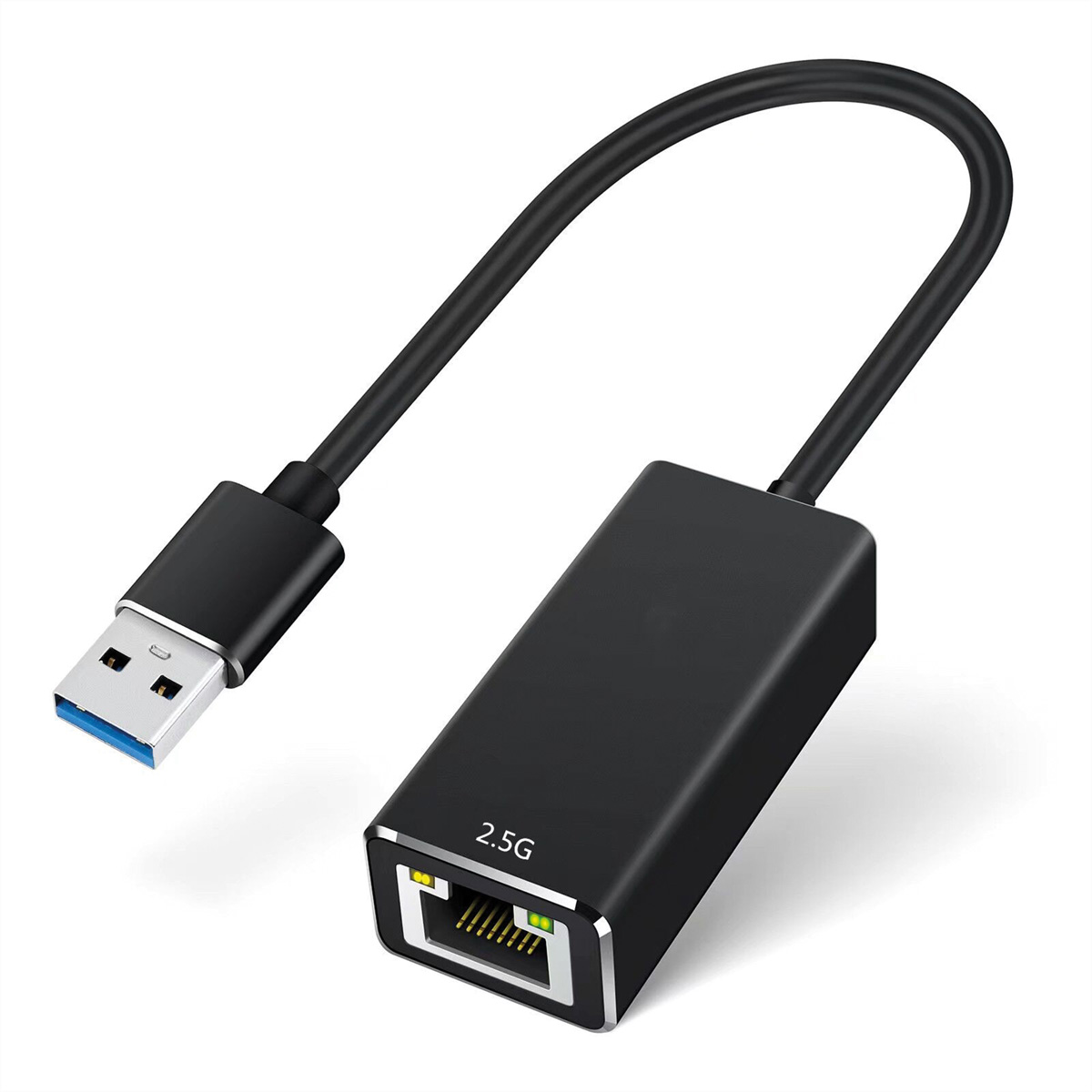 Zwarte USB naar Ethernet adapter met een USB- en Ethernet connector, witte achtergrond.