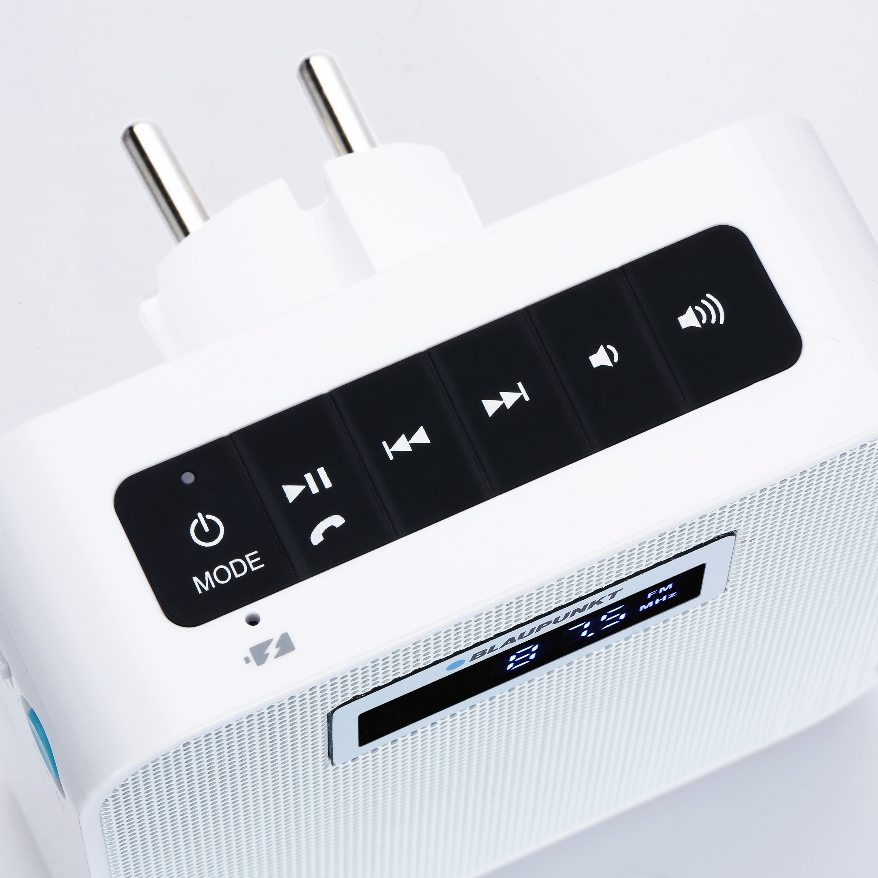 FM, Bluetooth Powerbank, mit BLAUPUNKT Bluetooth, Steckdosenradio und und Bluetooth Powerbank mit Weiss 100 PRB | Steckdosenradio