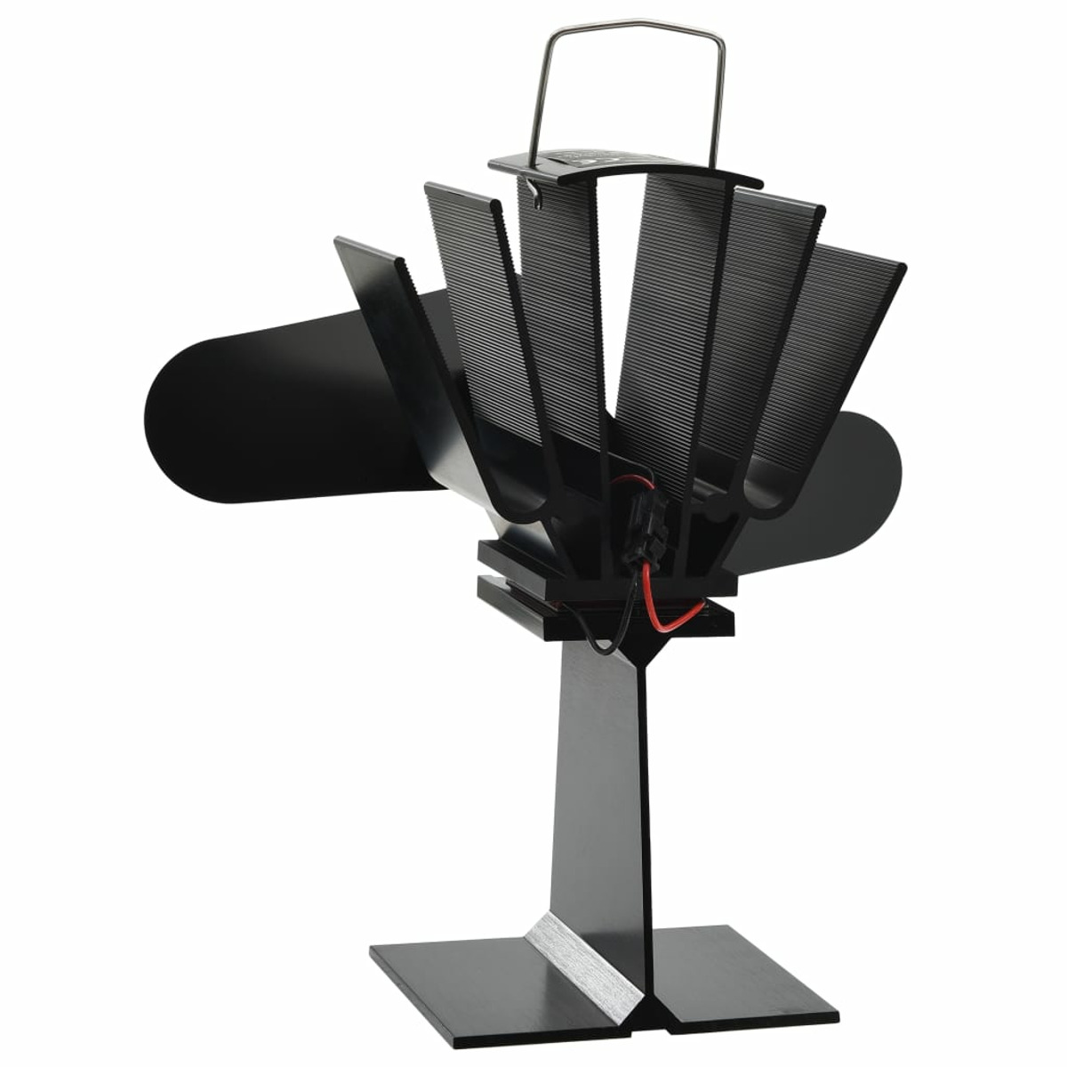 Ventilatore nero su sfondo bianco con pale curve. Ha una maniglia e una base per la stabilità.