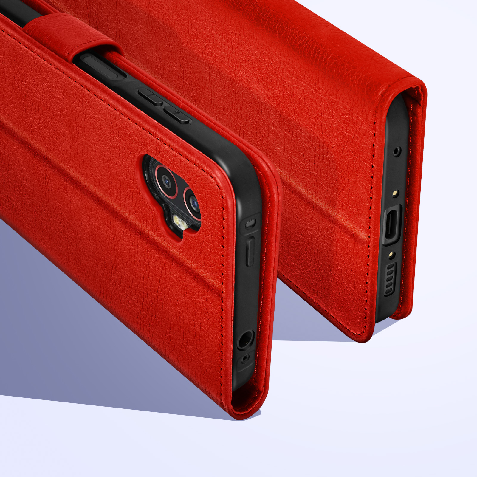 Coque de téléphone rouge, ouverte, montrant l'arrière du téléphone, avec caméra et ports.