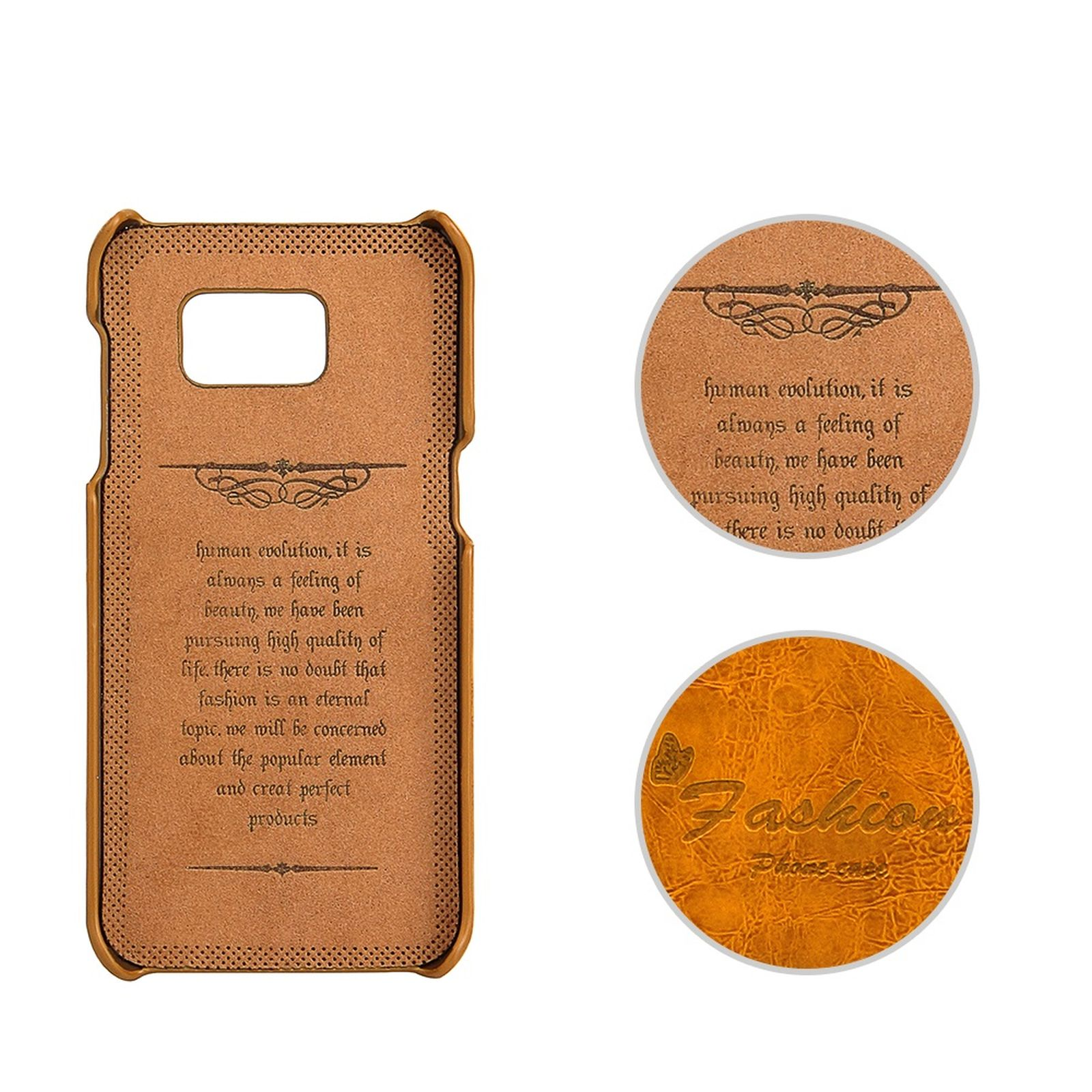 Eine braune Handyhülle mit detaillierter Inschrift und zwei kreisförmigen Designelementen.