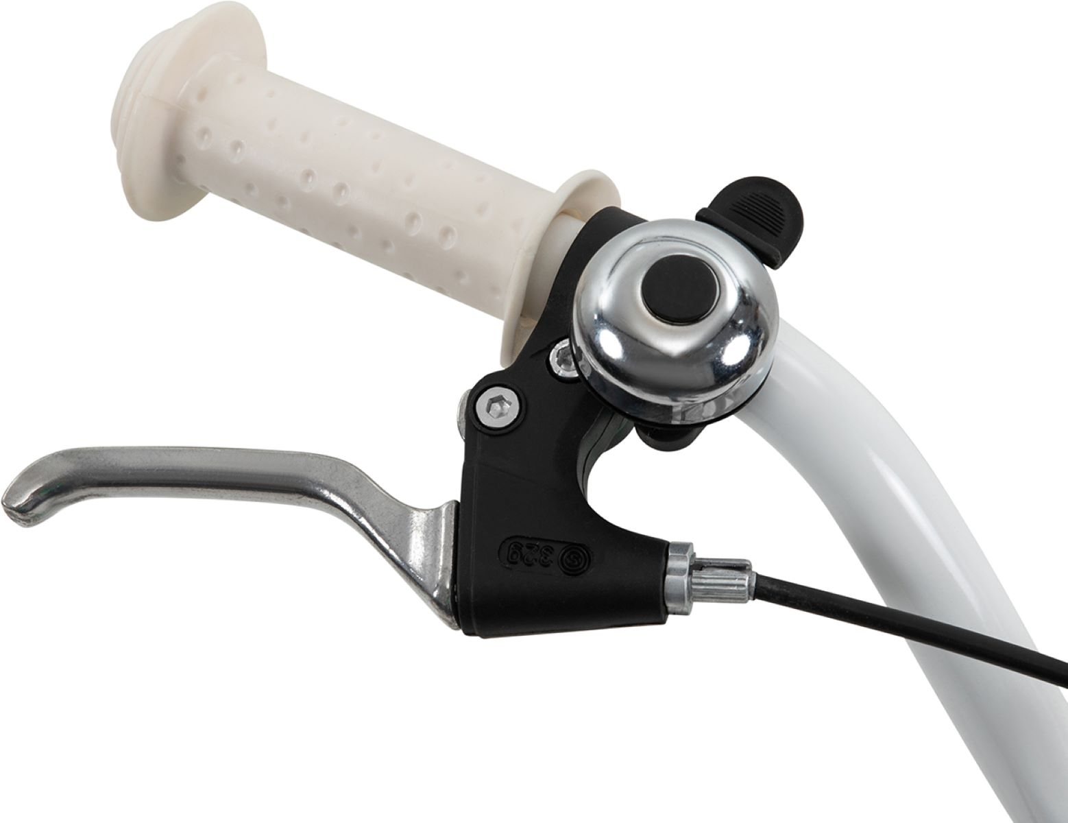 Nahaufnahme eines Fahrradlenkers mit Klingel, Bremshebel und weißem Griff.