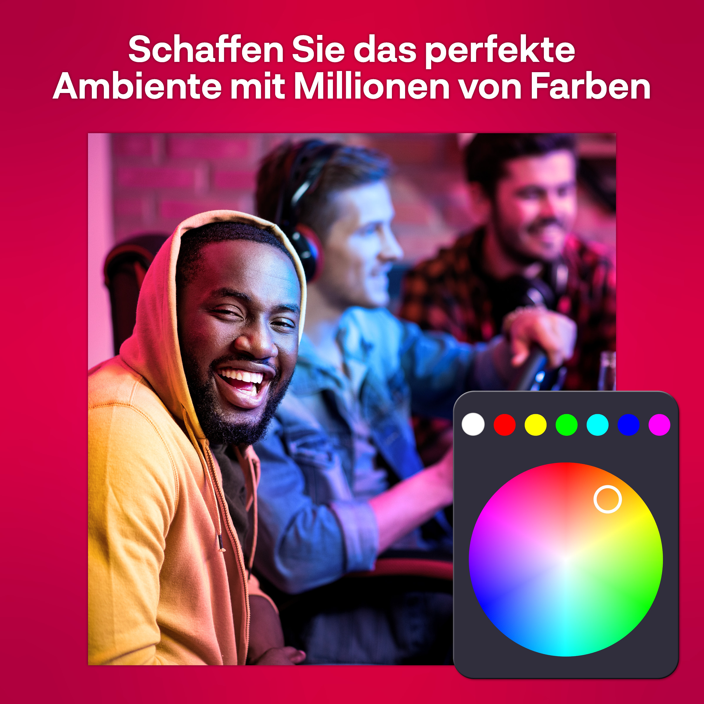 Drei Männer, einer lächelt mit gelbem Kapuzenpullover, mit Farbpalette.