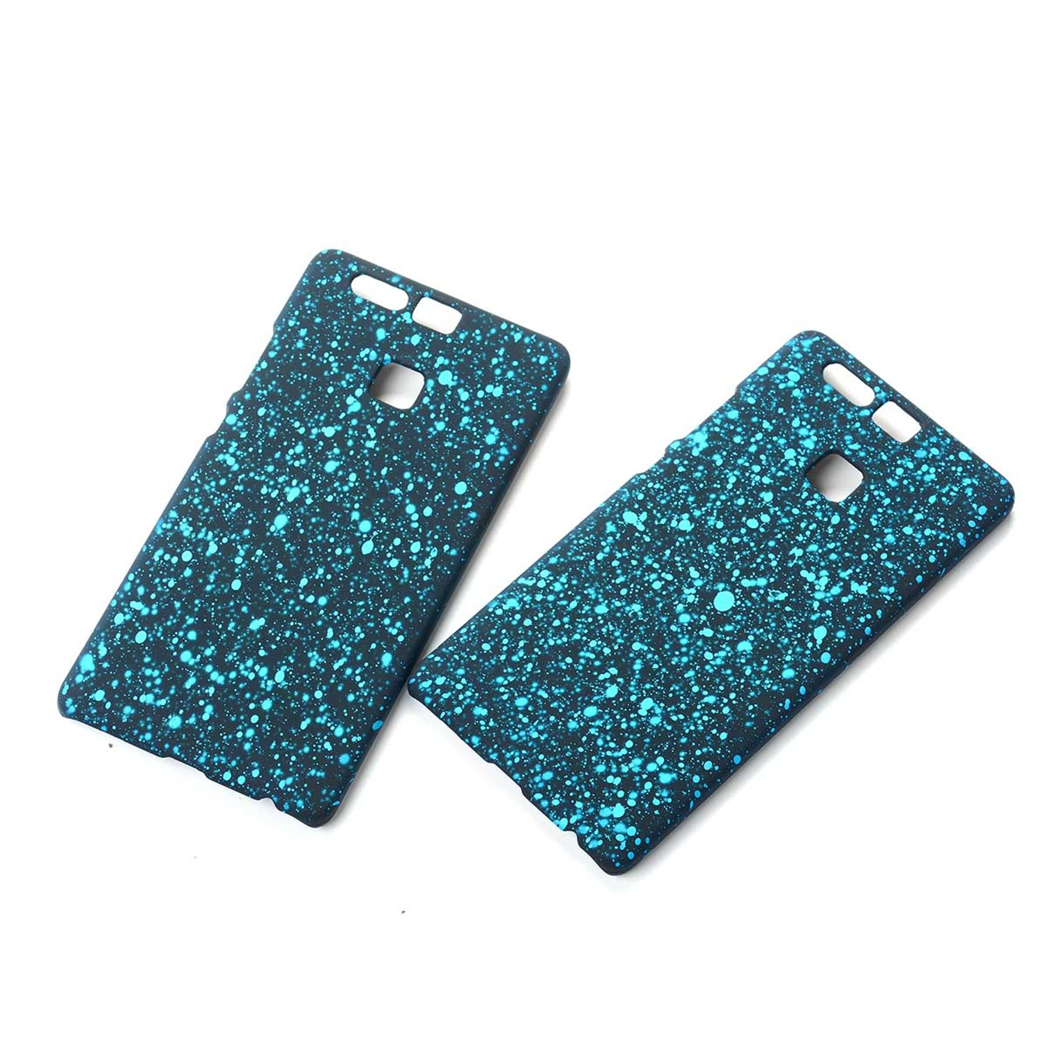 Zwei Handyhüllen mit blauem Spritzdesign. Weißer Hintergrund.