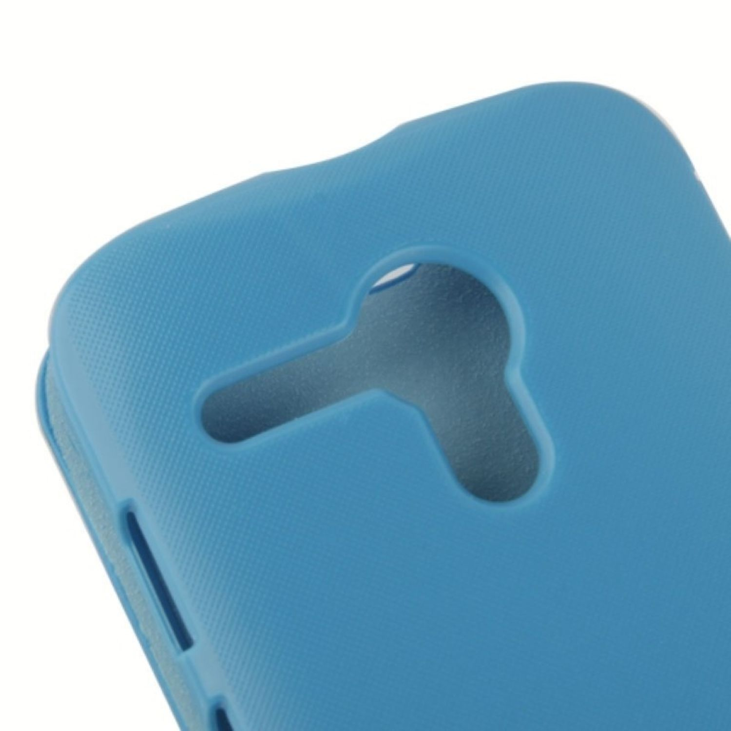 Blaue Handyhülle mit Kameraaussparung. Die Oberfläche hat ein strukturiertes Muster.