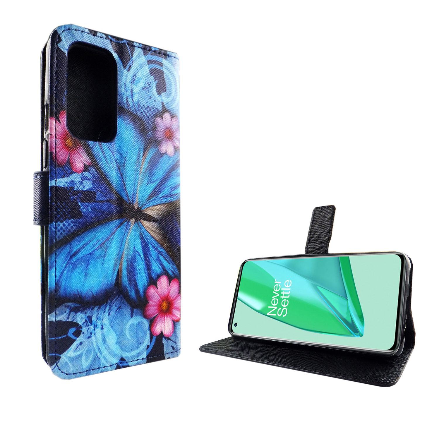 Handyhülle mit blauem Schmetterling und rosa Blumen, und Telefon mit grünem Bildschirm.