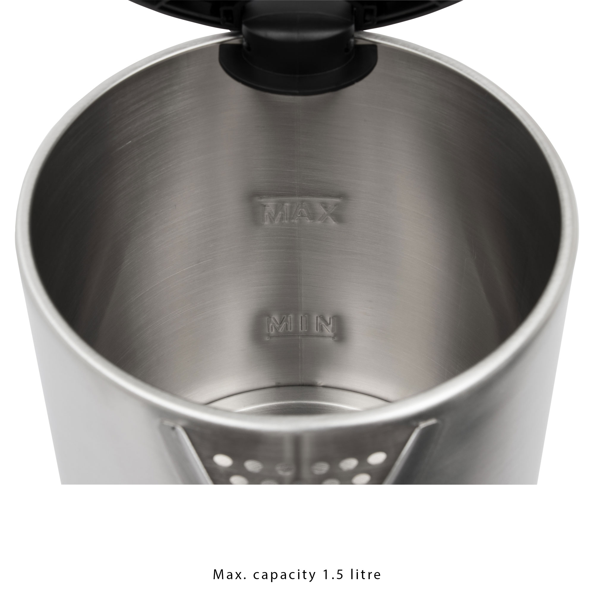 Wnętrze czajnika ze stali nierdzewnej ze wskaźnikami poziomu wody. Tekst mówi MAX i MIN.