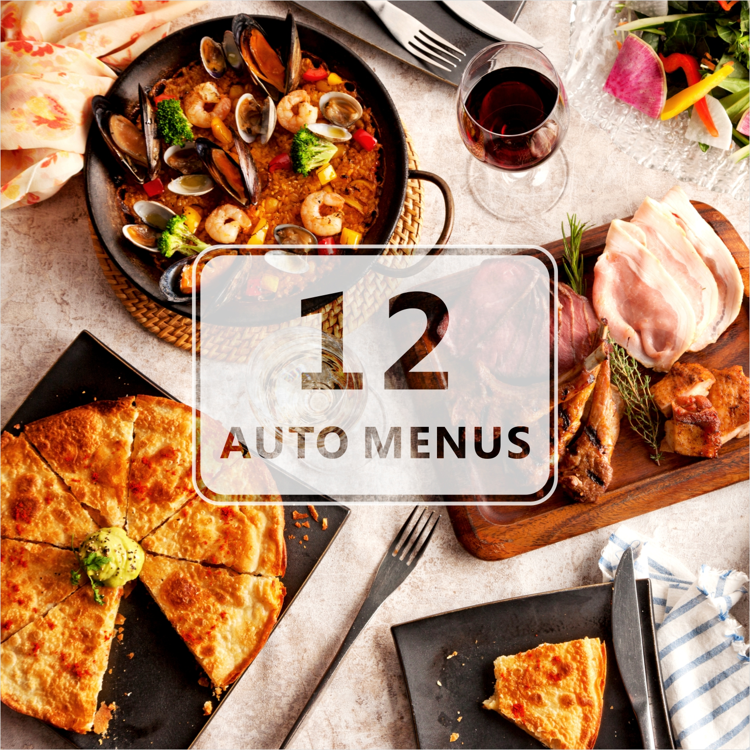 Tavolo con vari piatti: paella, pane piatto, carni, insalata e bicchiere di vino. Cartello '12 AUTO MENUS'.