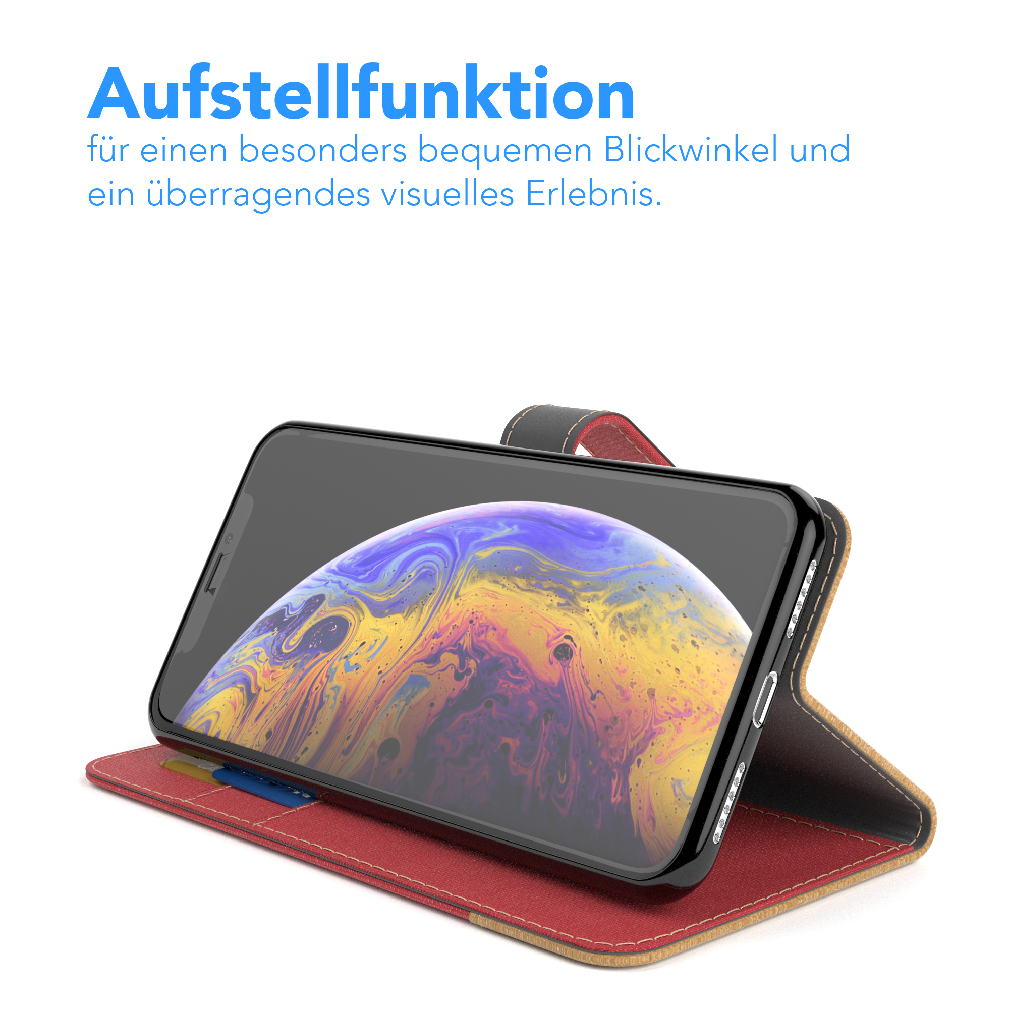 Ein Telefon in einer rot-braunen Hülle, nach oben geneigt. Text im Hintergrund.