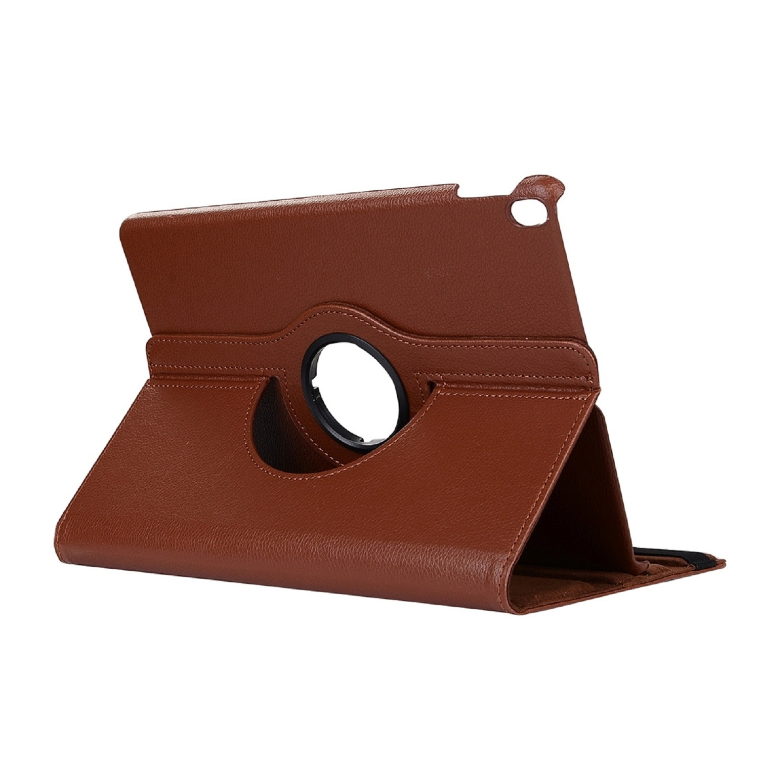 Braune Tablet-Hülle aus Leder, geöffnet und angewinkelt. Weißer Hintergrund.