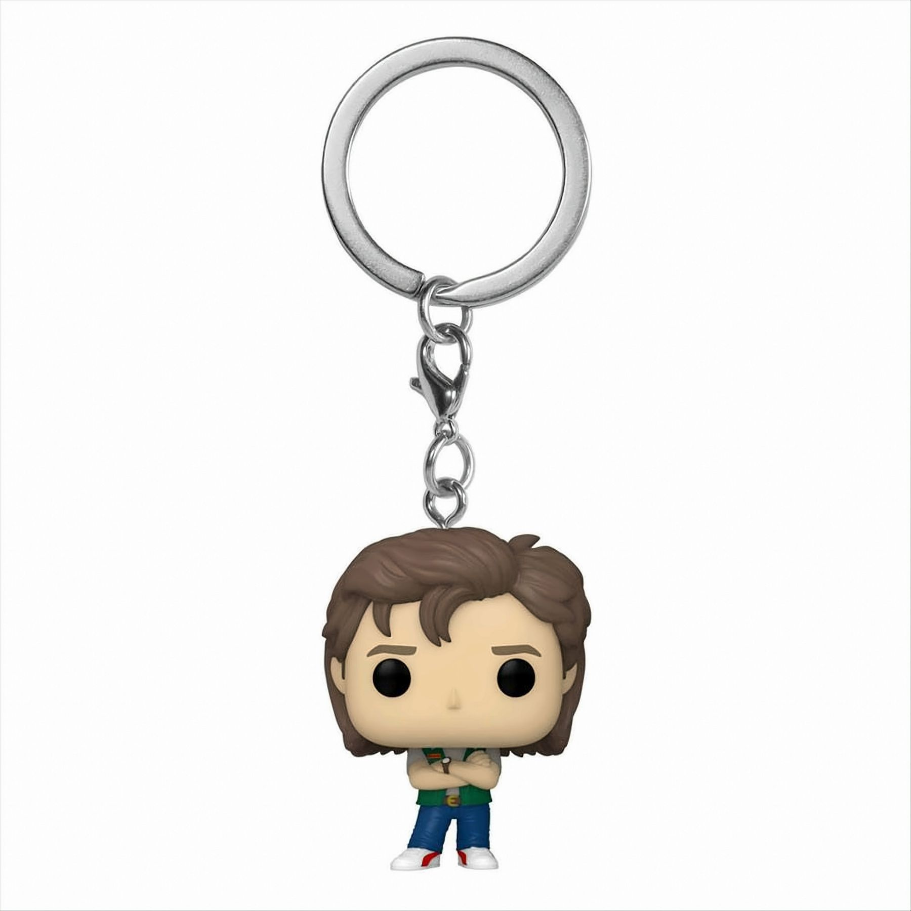 Schlüsselanhänger mit einer Funko Pop Figur eines Charakters mit braunen Haaren und grünem Hemd.