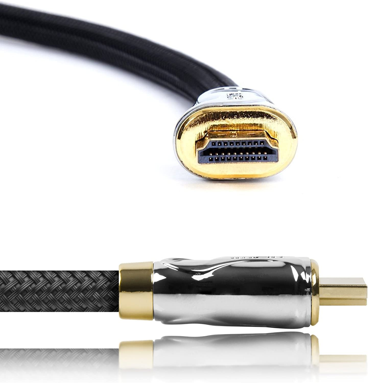 Nahaufnahme eines HDMI-Kabels mit Goldanschlüssen.