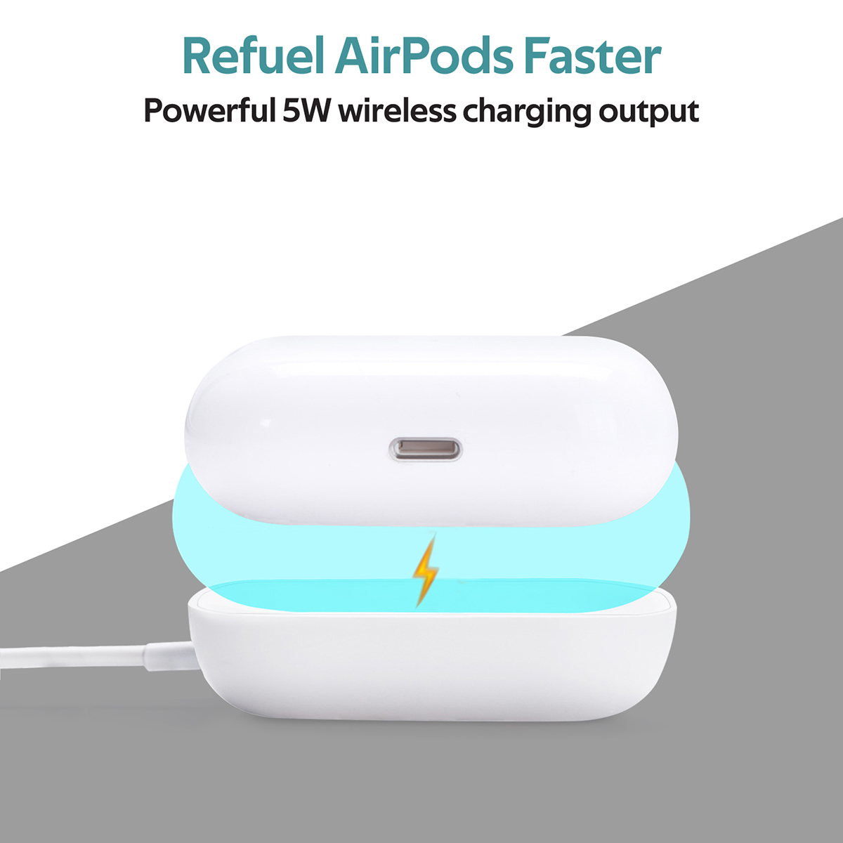 Base de carga blanca con un estuche de AirPods cargándose. Hay un símbolo de rayo en azul.