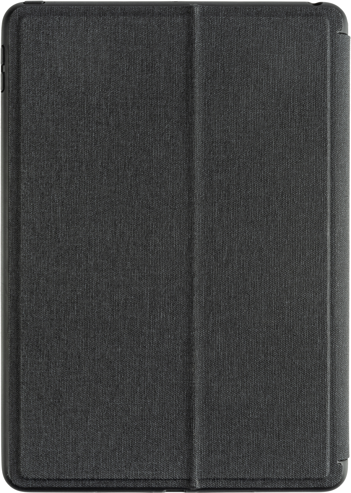 Eine schwarze Tablethülle. Sie ist geschlossen und hat eine strukturierte Oberfläche. Die Hülle ist rechteckig.