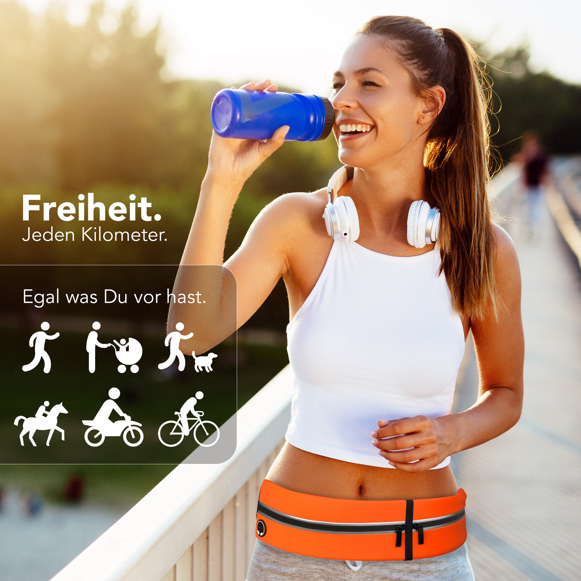 Frau trinkt aus blauer Wasserflasche, trägt orangefarbene Bauchtasche. Icons von Aktivitäten.