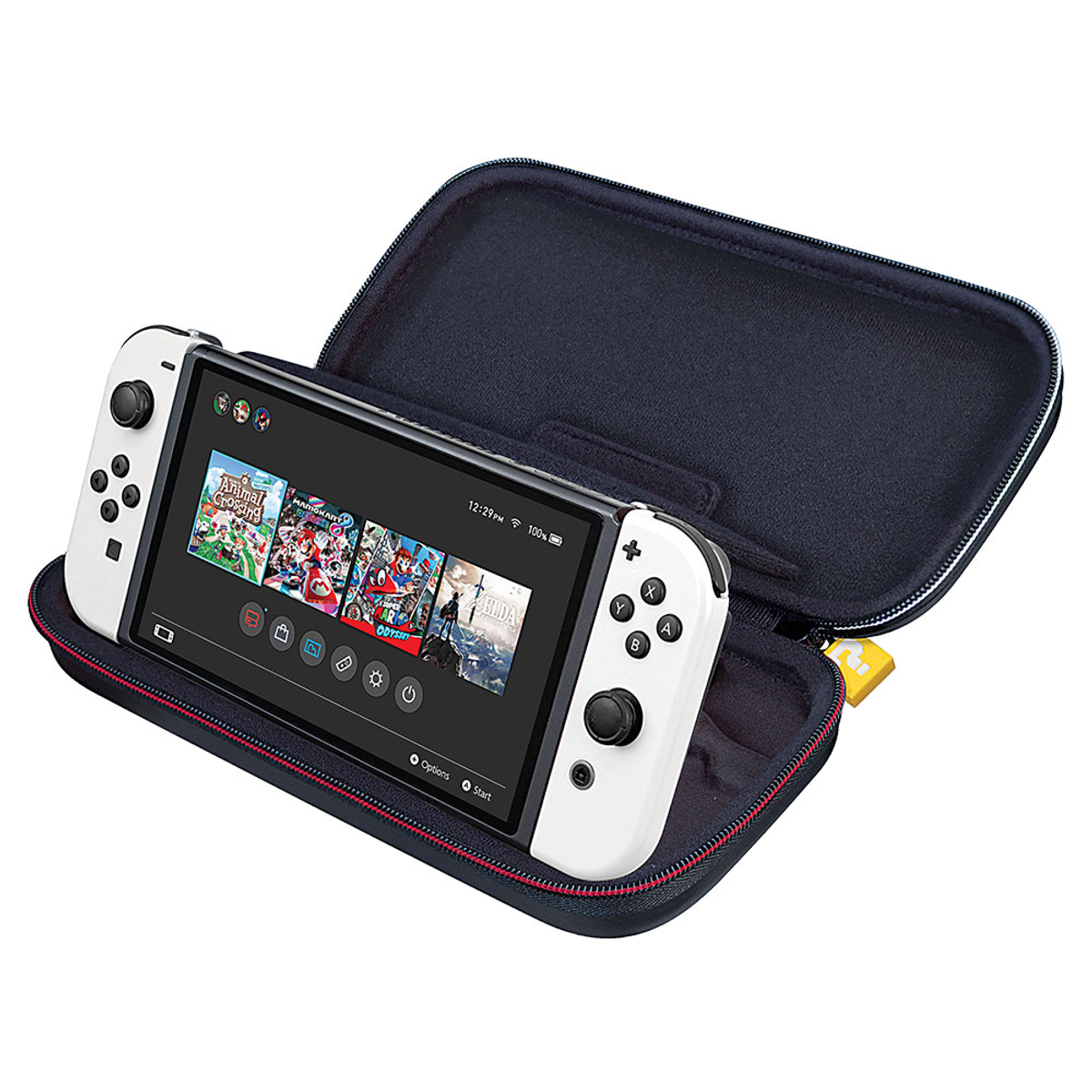 Consola Nintendo Switch blanca en estuche negro, abierta. Muestra juego en pantalla.