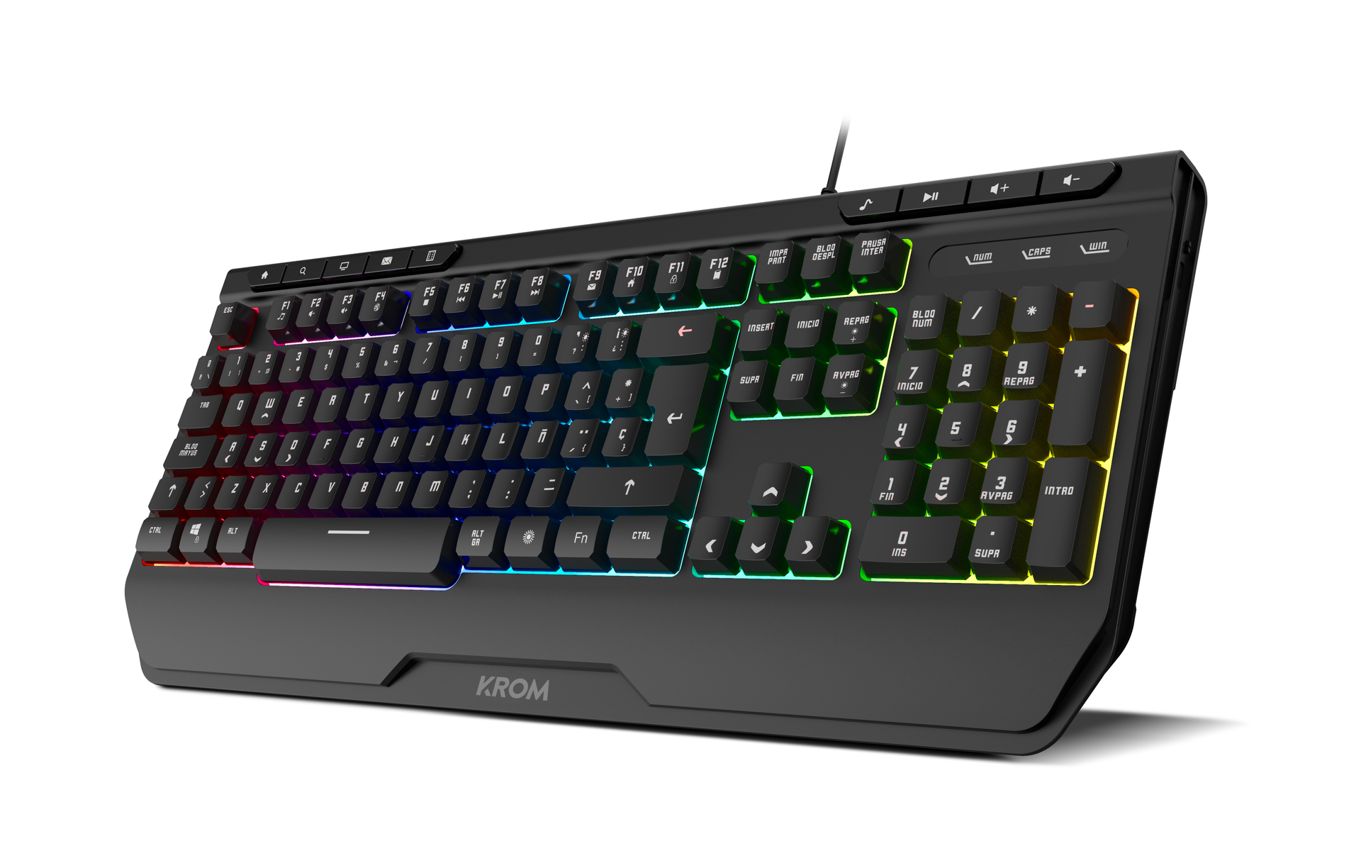 Una tastiera nera con illuminazione RGB, con la parola KROM in basso.