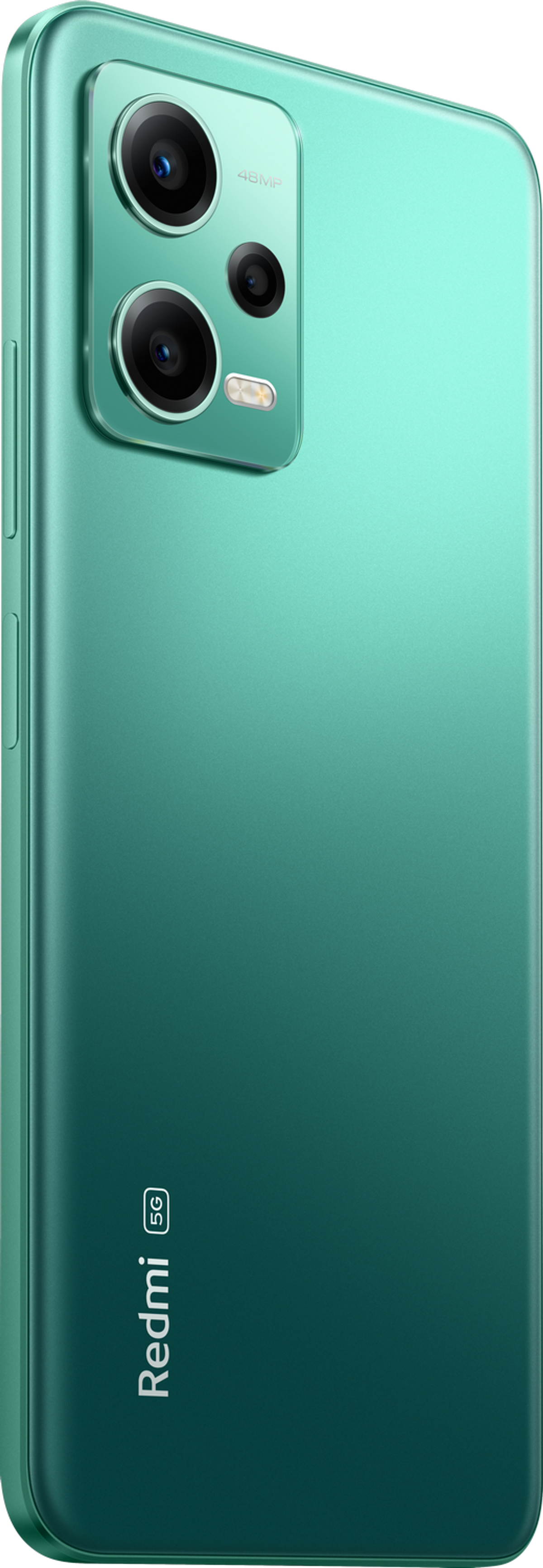 Een groene Redmi 5G-telefoon, schuin, met de camera's aan de achterkant.