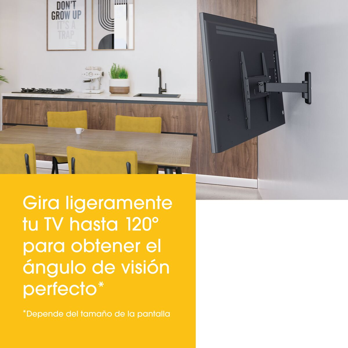 Een tv aan de muur gemonteerd met een zwenkarm. Een gele tekstvak benadrukt de zwenkfunctie.