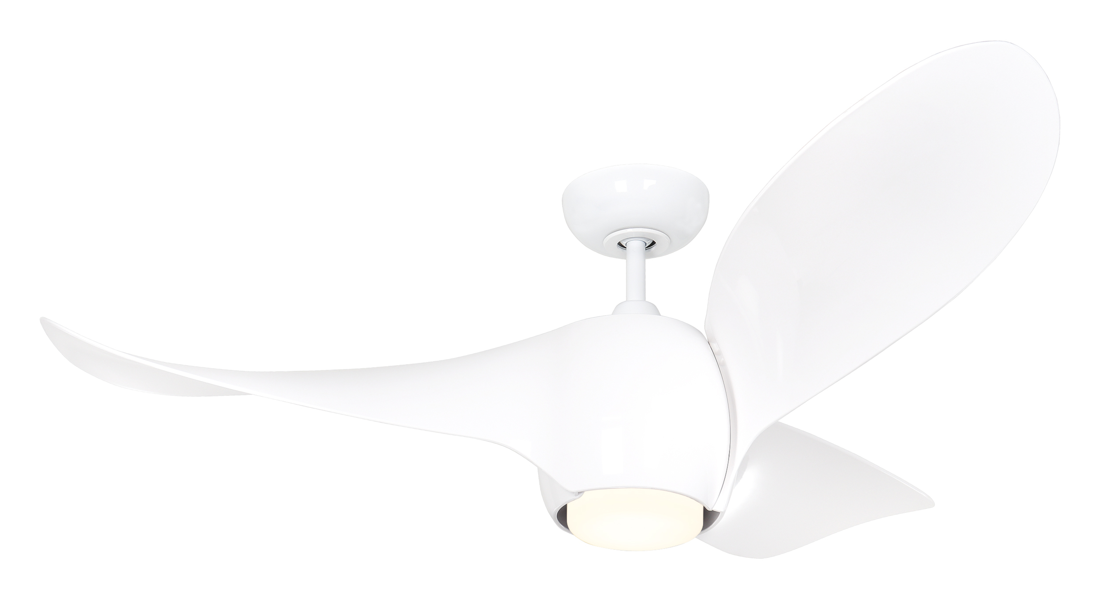Ventilatore da soffitto bianco con tre pale curve. Dotato di un'illuminazione alla base.