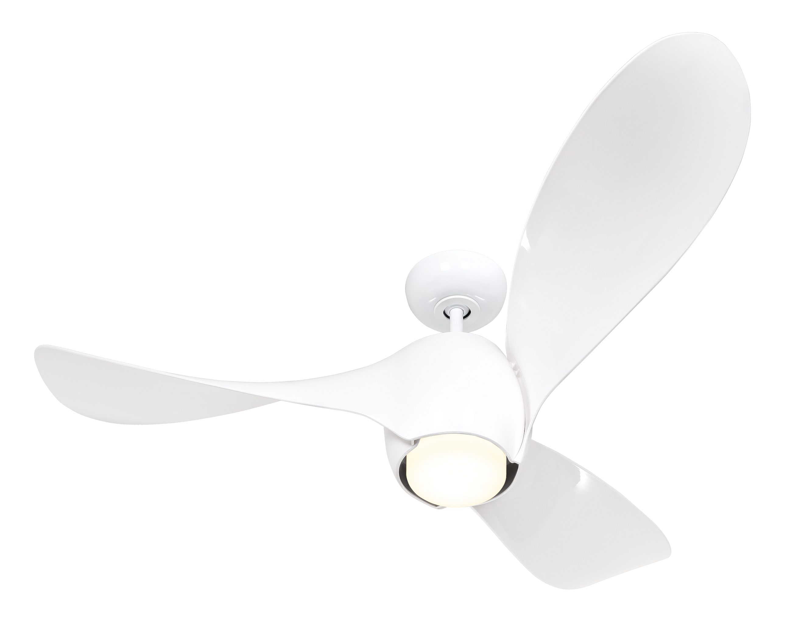 Ventilatore da soffitto bianco con tre pale curve, design moderno. Una luce è al centro.
