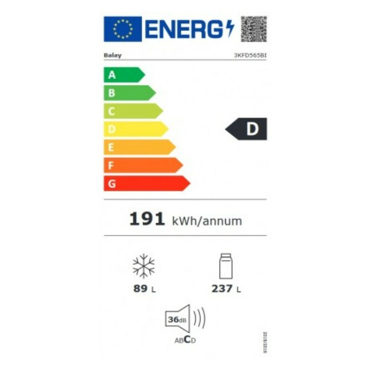 Etiqueta de eficiencia energética para un refrigerador Balay, que muestra la clase energética D, con especificaciones clave.