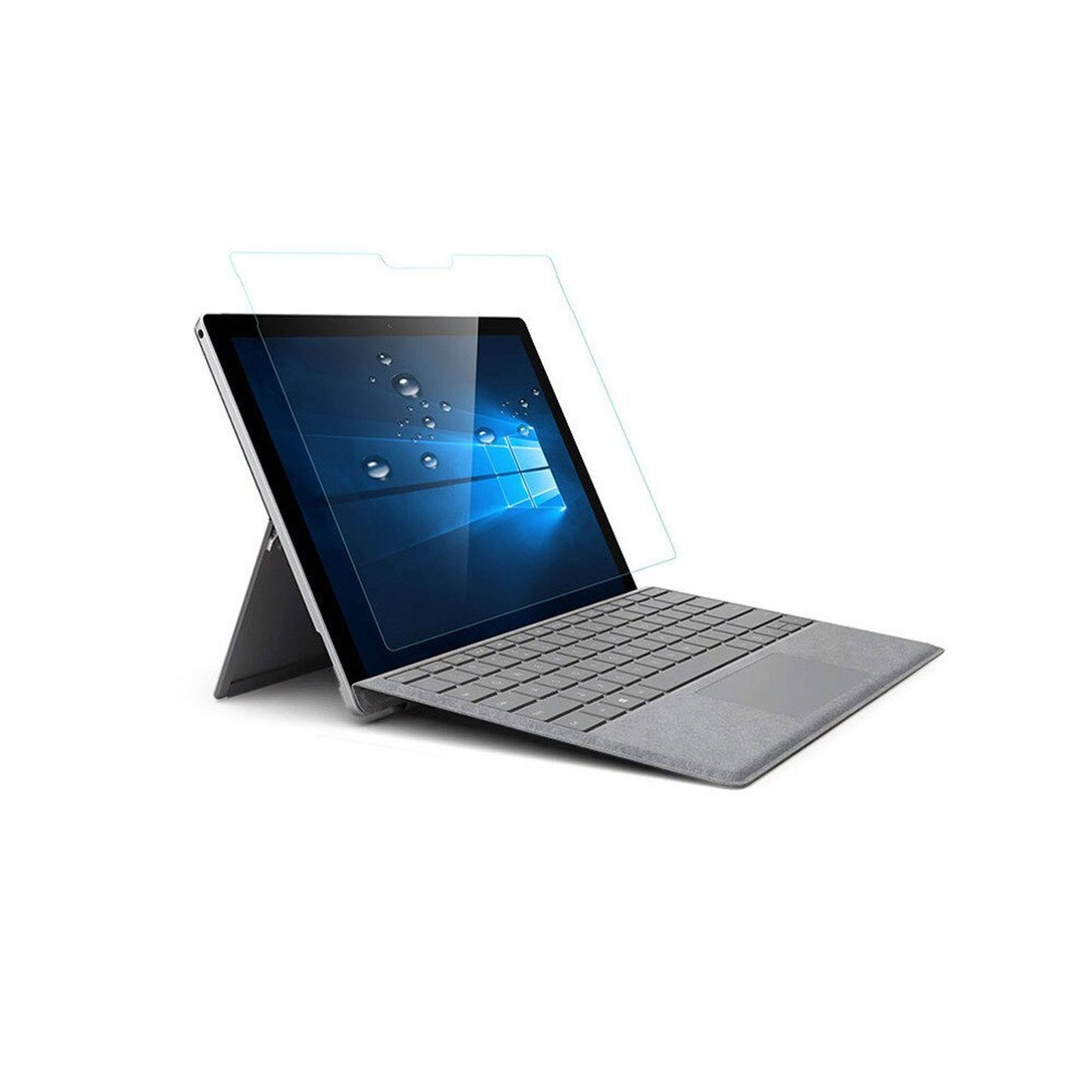 Laptop con protezione schermo applicata e tastiera visibile.