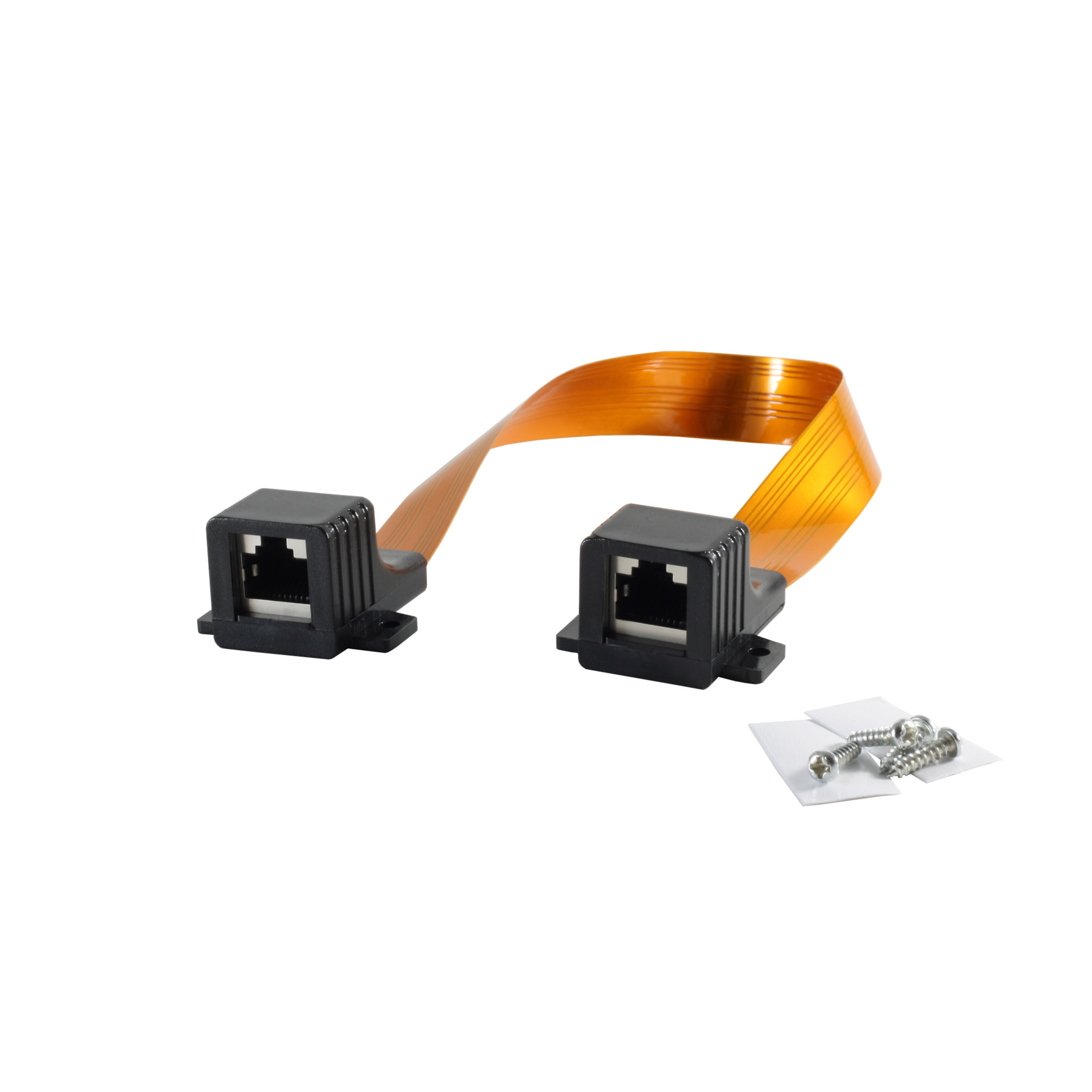 Zwei schwarze RJ45-Anschlüsse, die durch ein orangefarbenes Kabel verbunden sind. Schrauben sind sichtbar.
