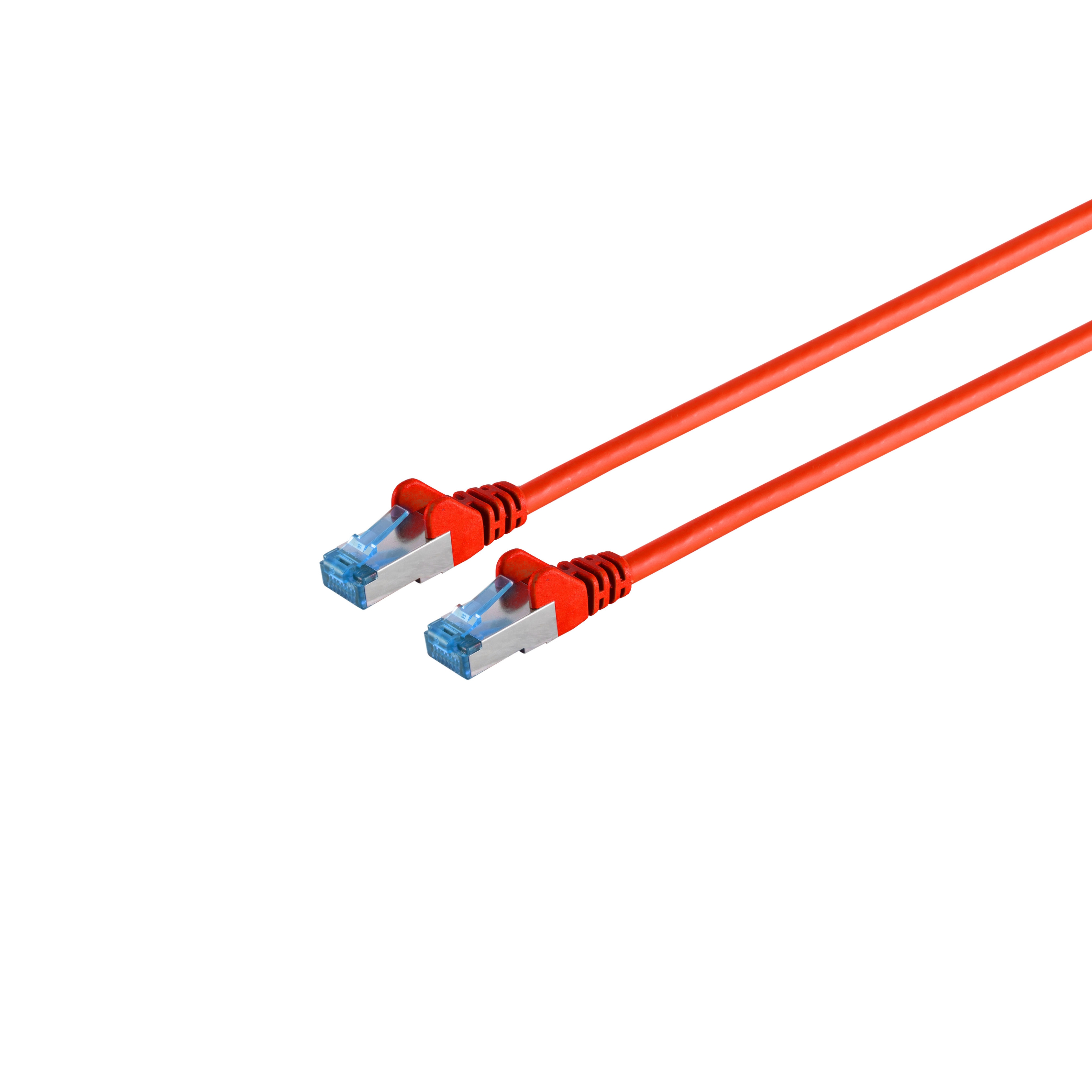 Zwei rote Netzwerkkabel mit Steckern. Weißer Hintergrund. Die Stecker sind silberfarben.