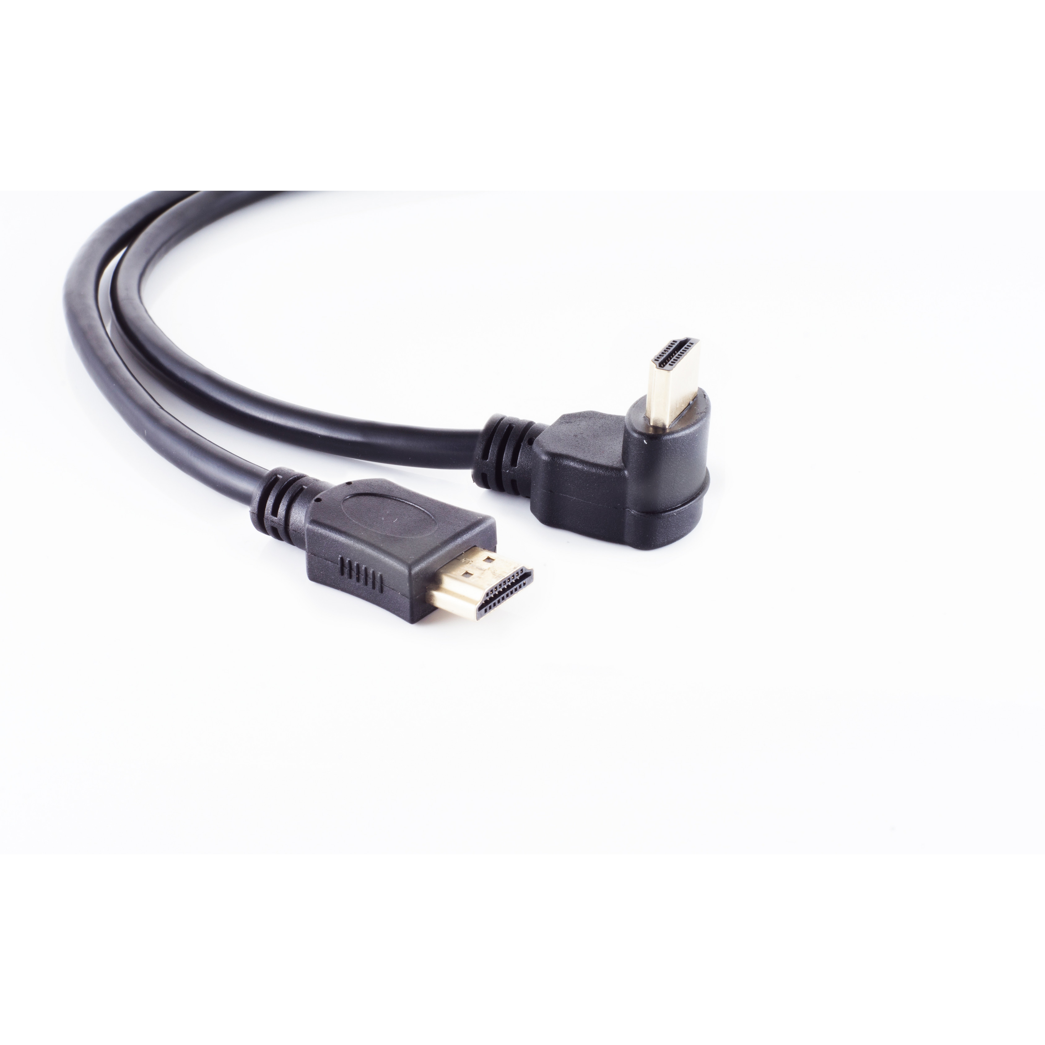 Schwarze HDMI-Kabel mit abgewinkelten Steckern, isoliert auf weißem Hintergrund.